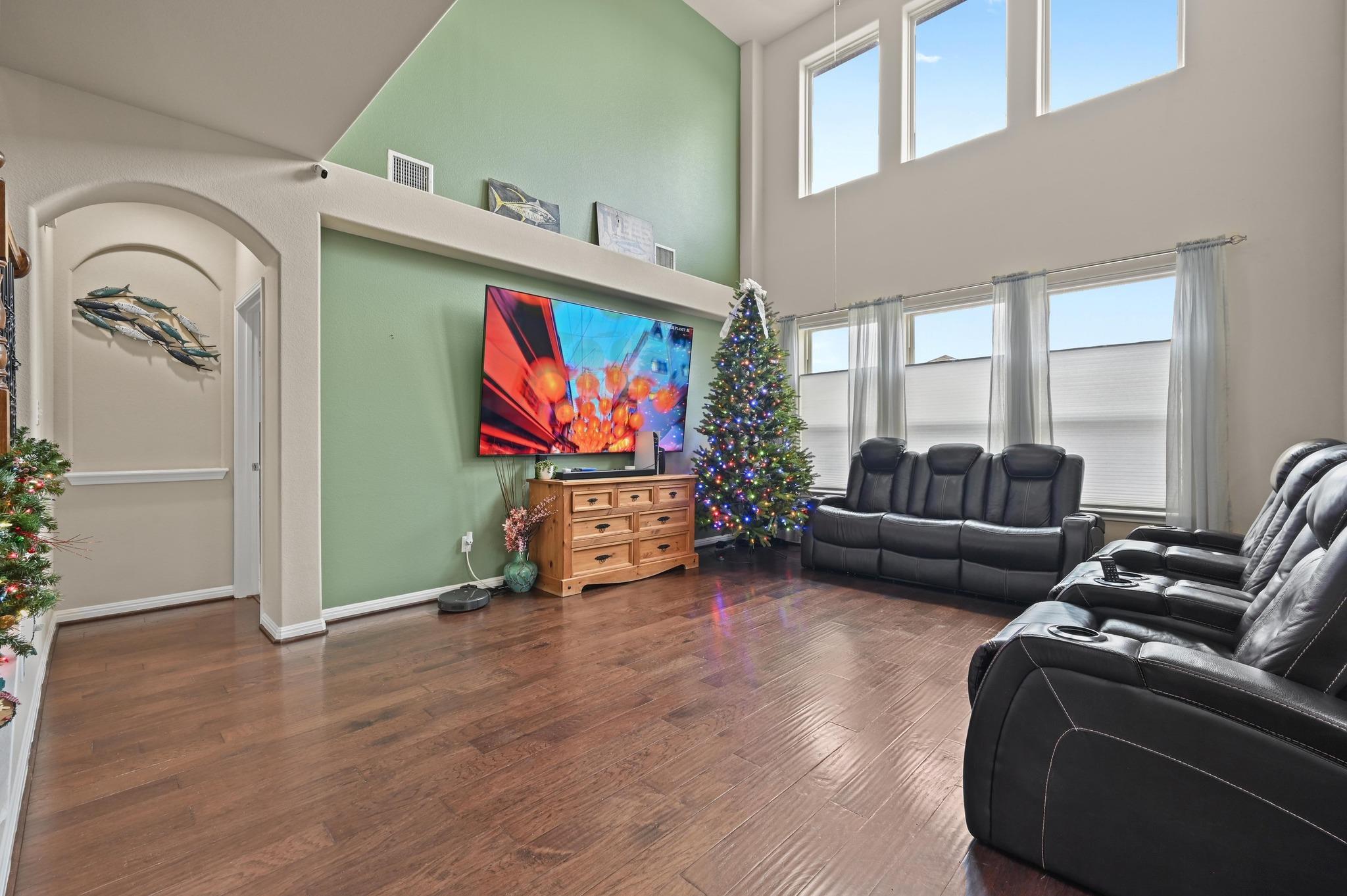 154 Pettigrew Path, Buda, TX 78610