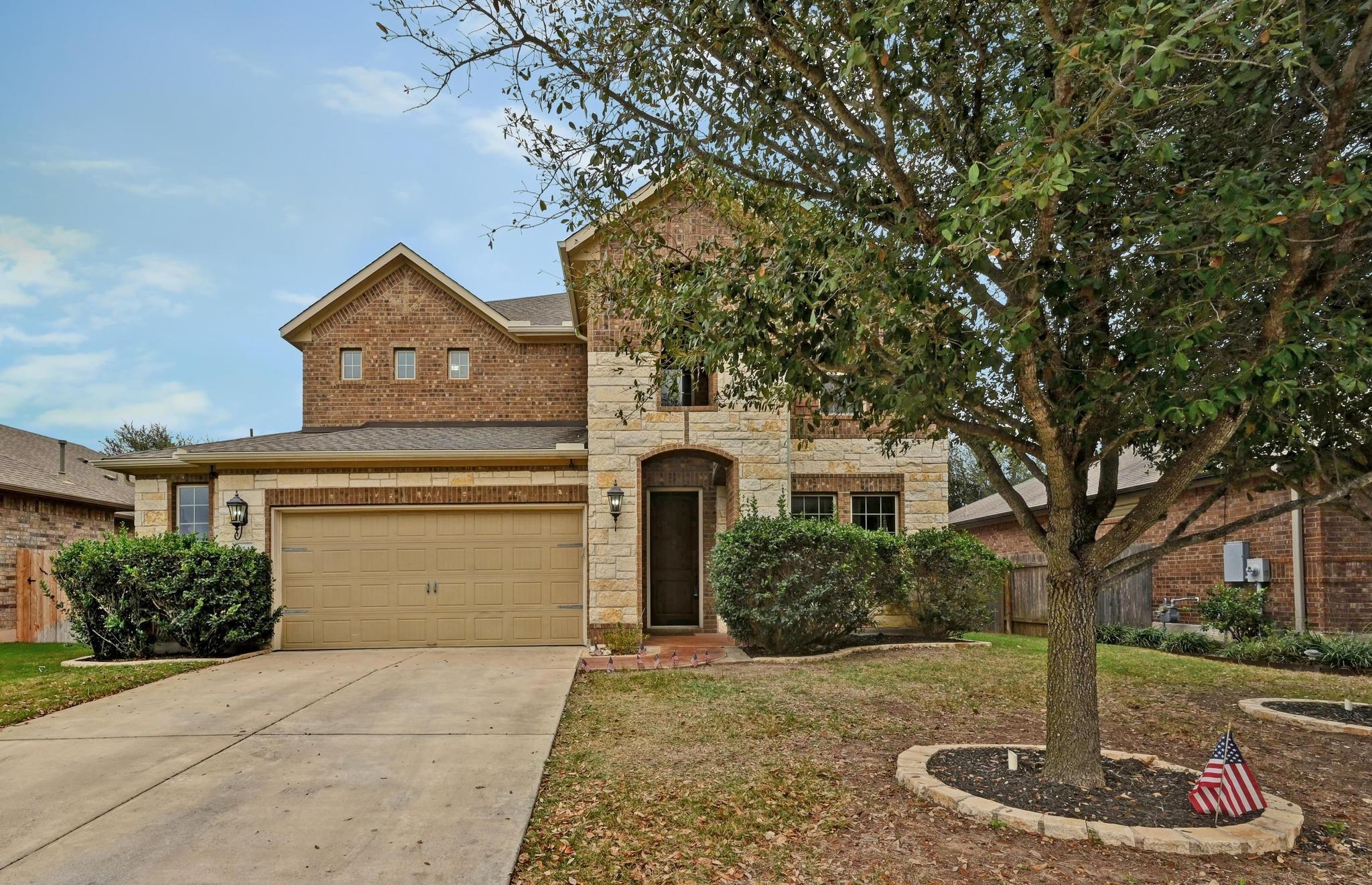 154 Pettigrew Path, Buda, TX 78610