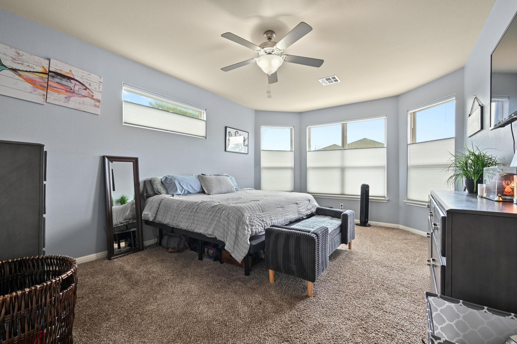 154 Pettigrew Path, Buda, TX 78610