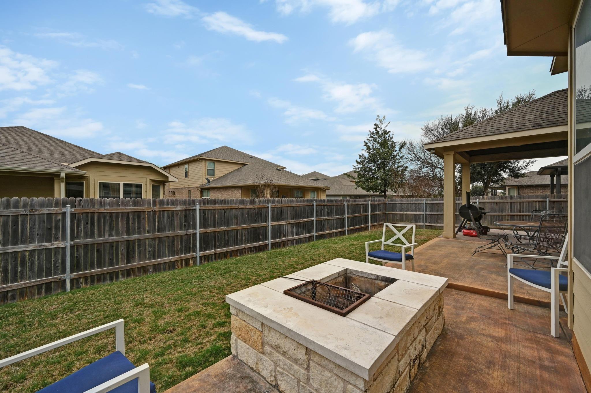 154 Pettigrew Path, Buda, TX 78610