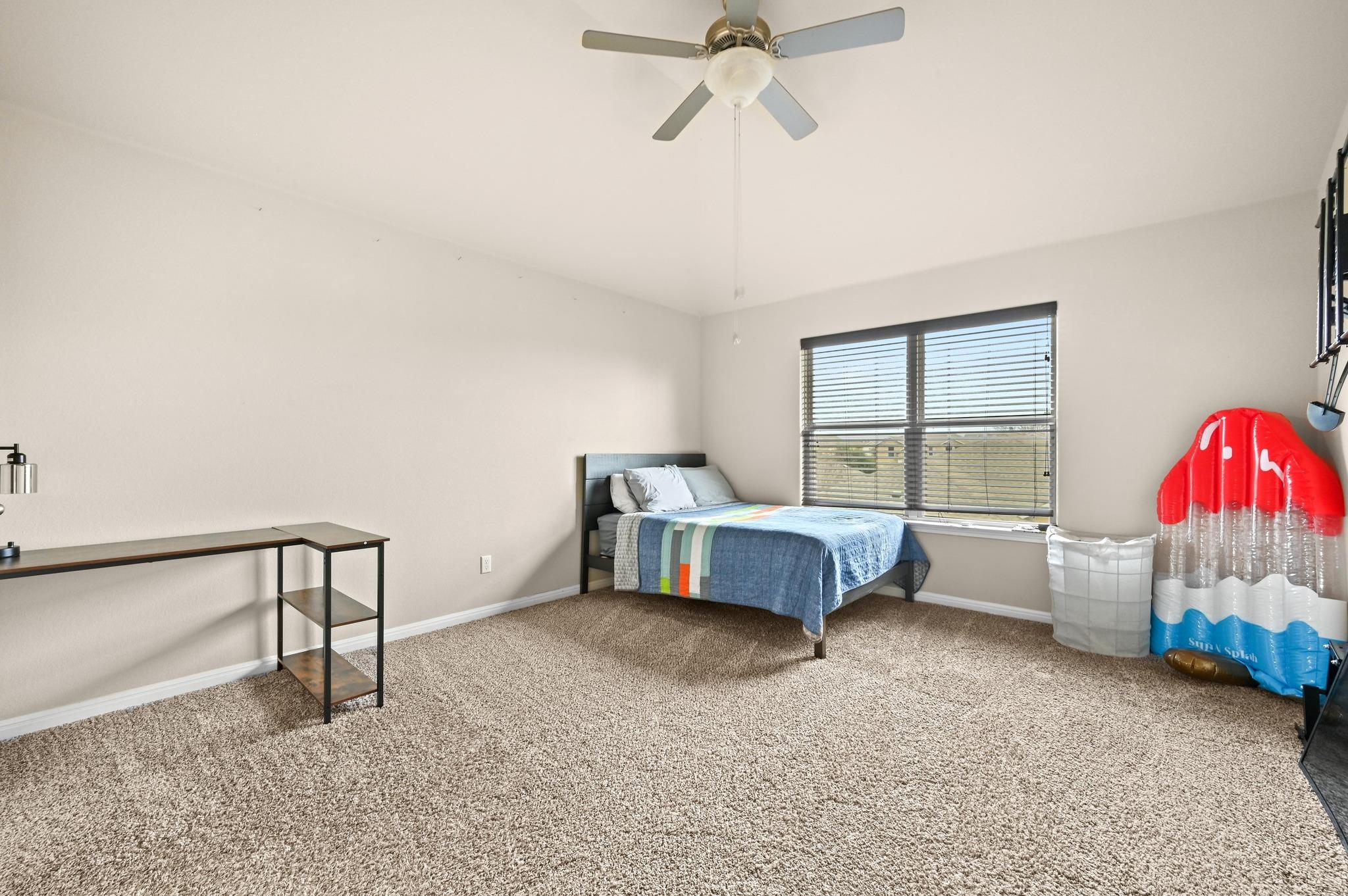 154 Pettigrew Path, Buda, TX 78610