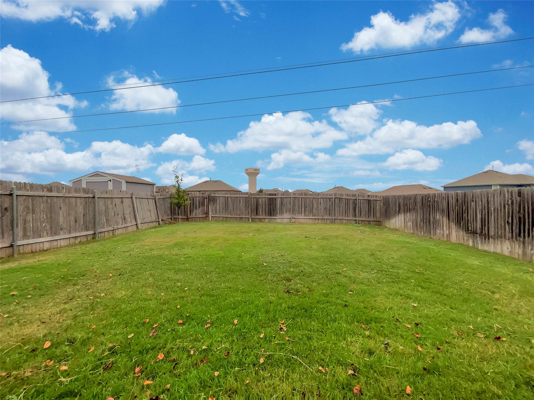 717 Twisted Oaks Ln, Buda, TX 78610