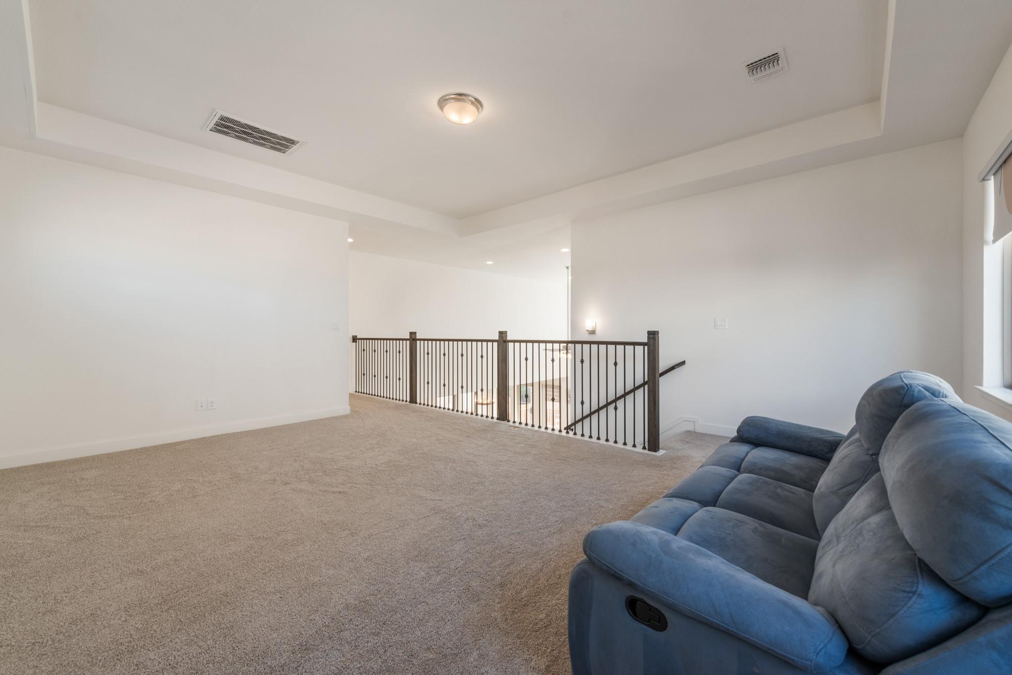 1345 Golden Celebration Bnd, Leander, TX 78641