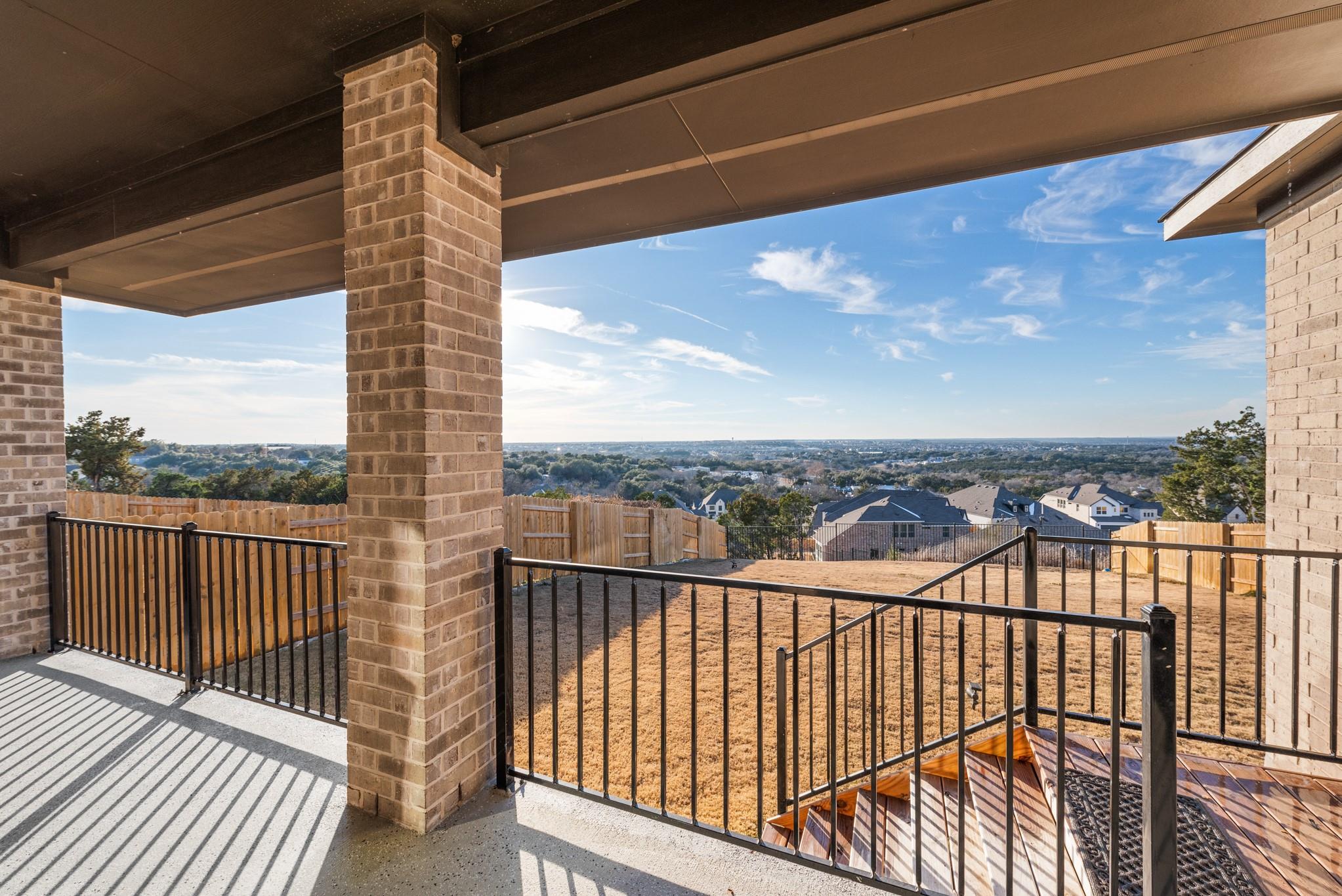 1345 Golden Celebration Bnd, Leander, TX 78641