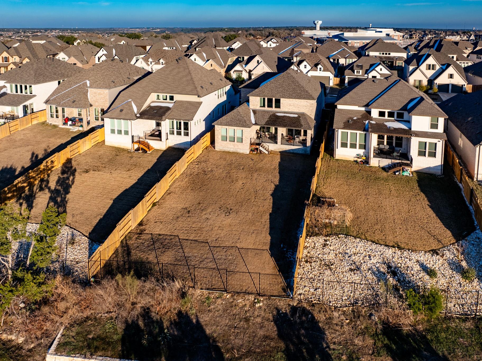 1345 Golden Celebration Bnd, Leander, TX 78641