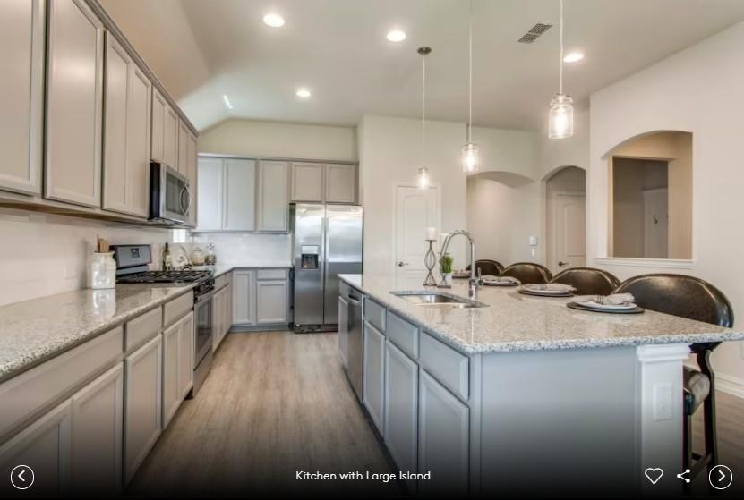 7009 Cliff Rose Dr, Spicewood, TX 78669