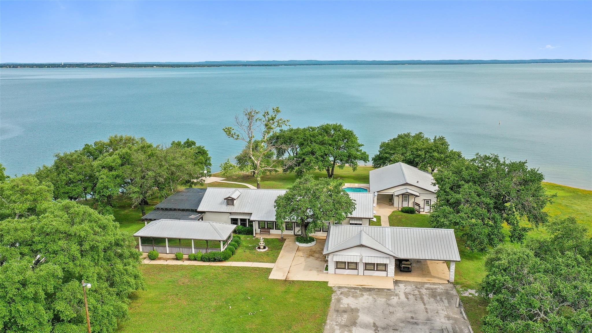 18617 E St Highway 29 HWY, Buchanan Dam, TX 78609