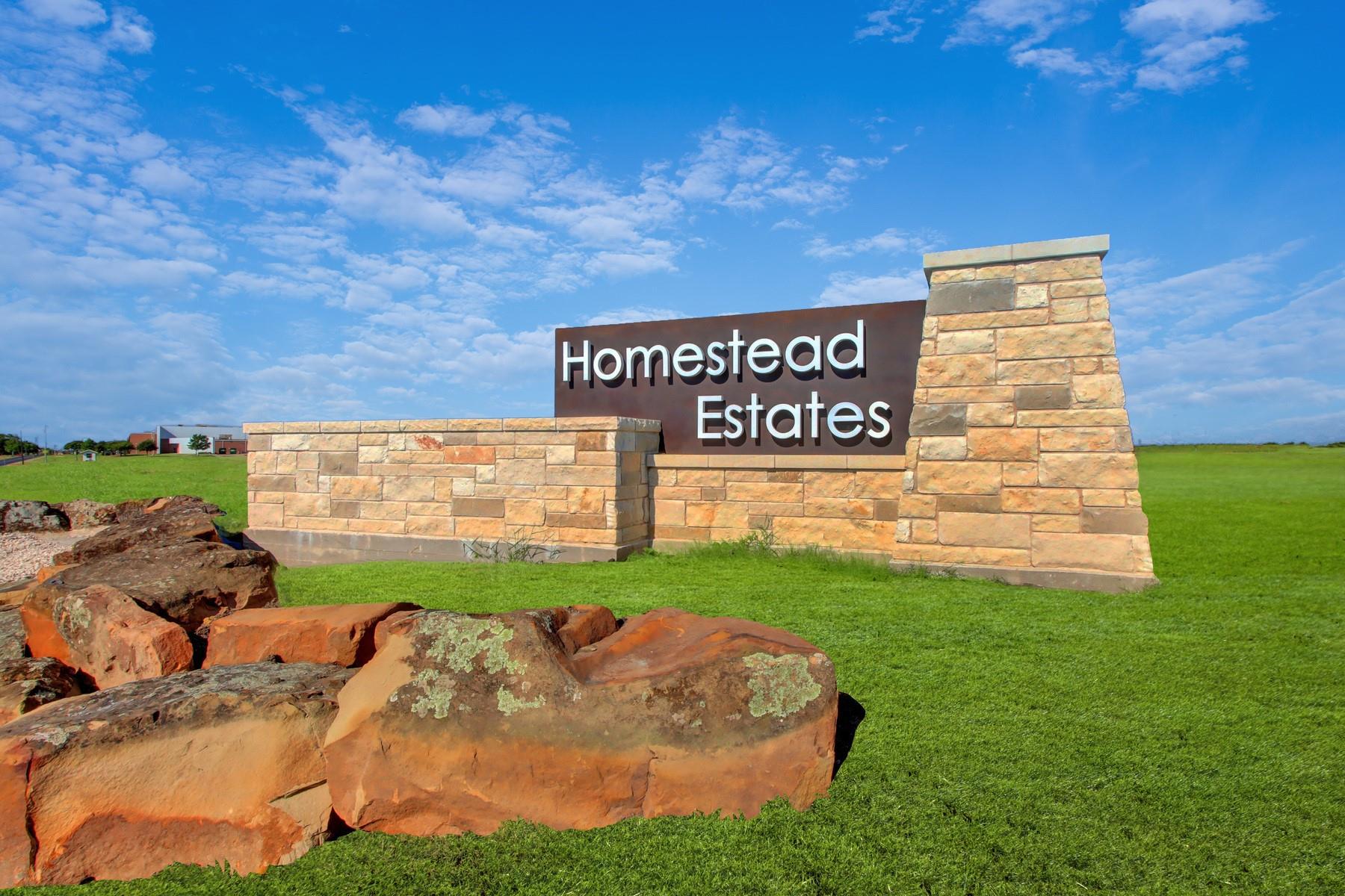 18420 Stellers Sea St, Elgin, TX 78621