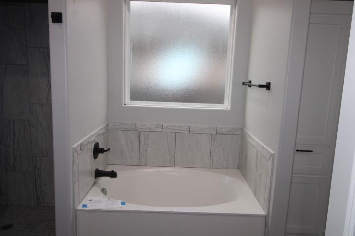 215 Slippery Elm Dr, Nolanville, TX 76559