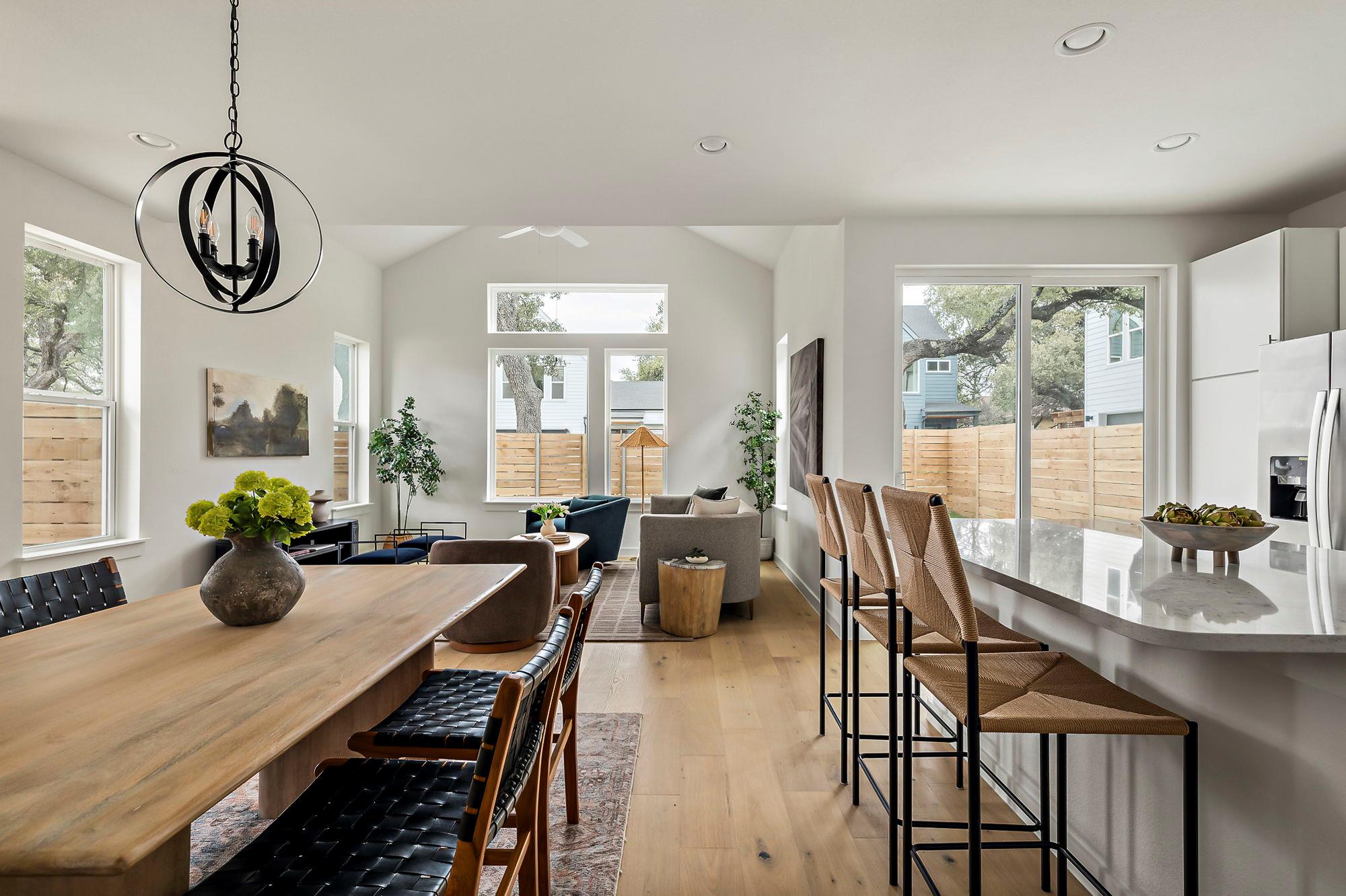 5107 Menchaca Rd # 5, Austin, TX 78745