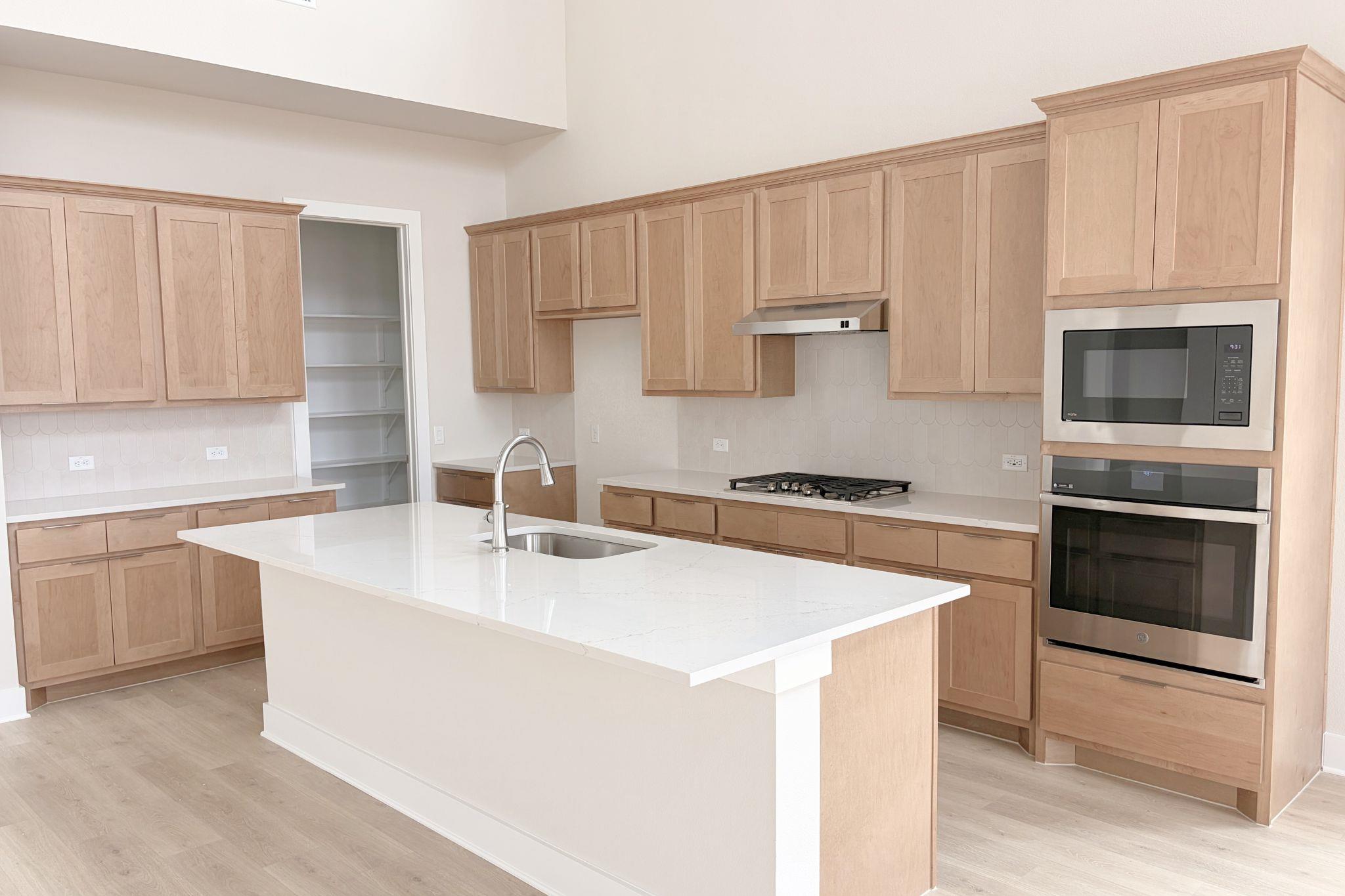 17309 Silverman Dr, Pflugerville, TX 78660