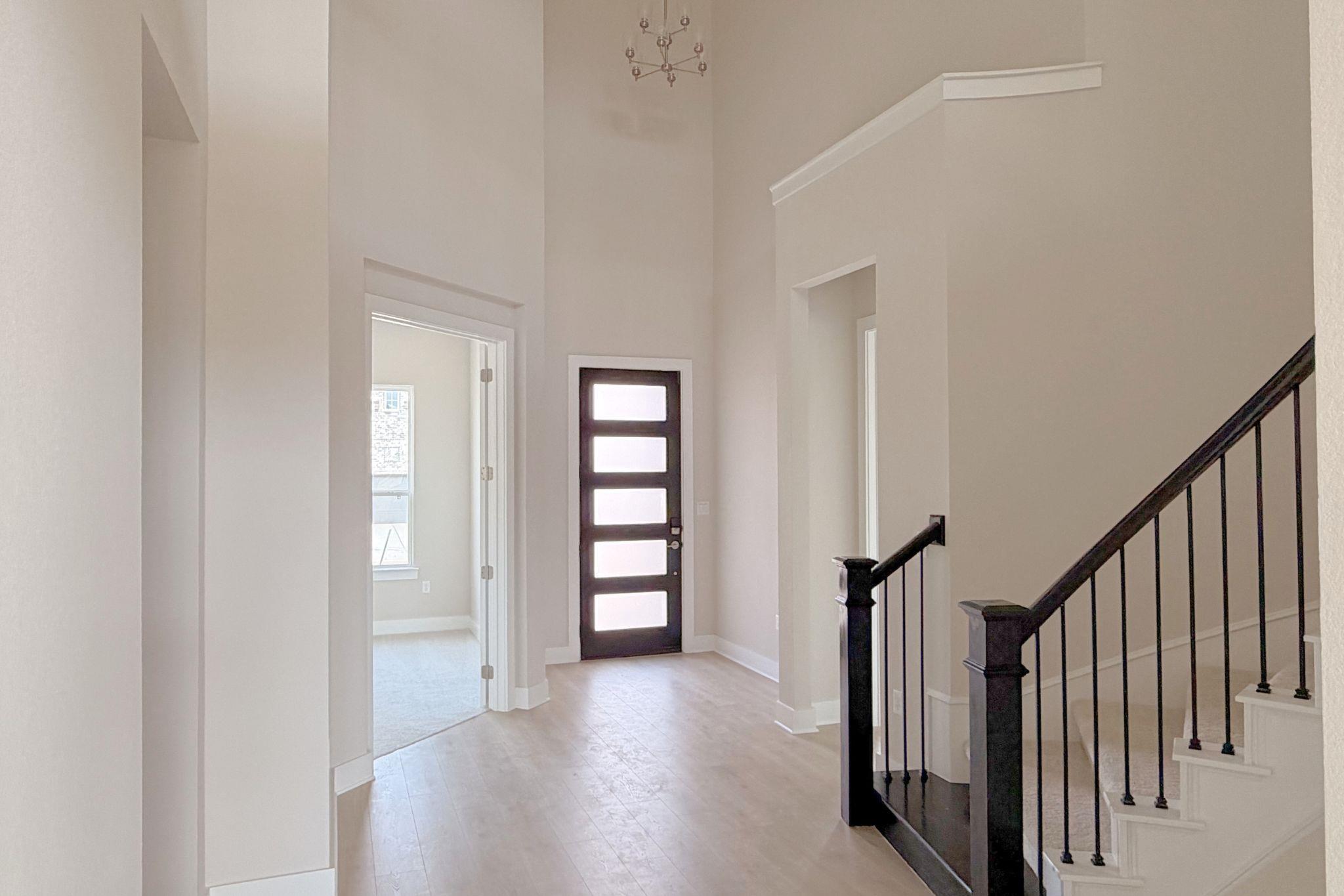 17309 Silverman Dr, Pflugerville, TX 78660