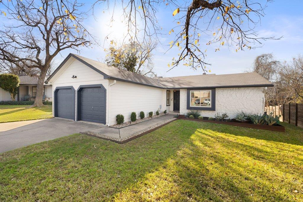 8406 Hornet Dr, Austin, TX 78749