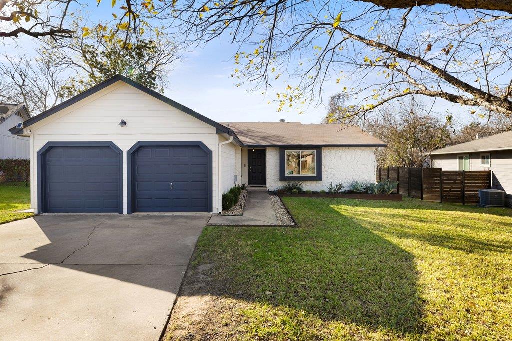 8406 Hornet Dr, Austin, TX 78749