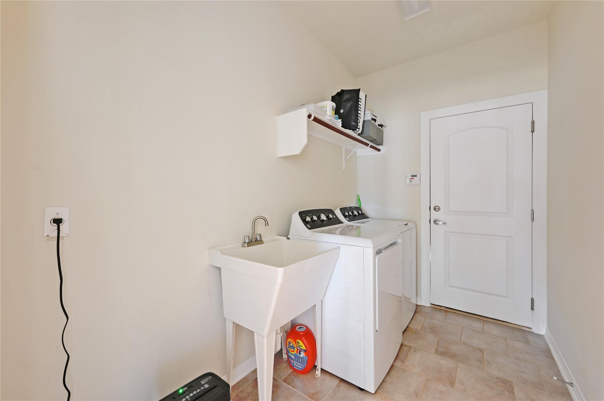 205 Cherry Laurel Dr, Cedar Park, TX 78613