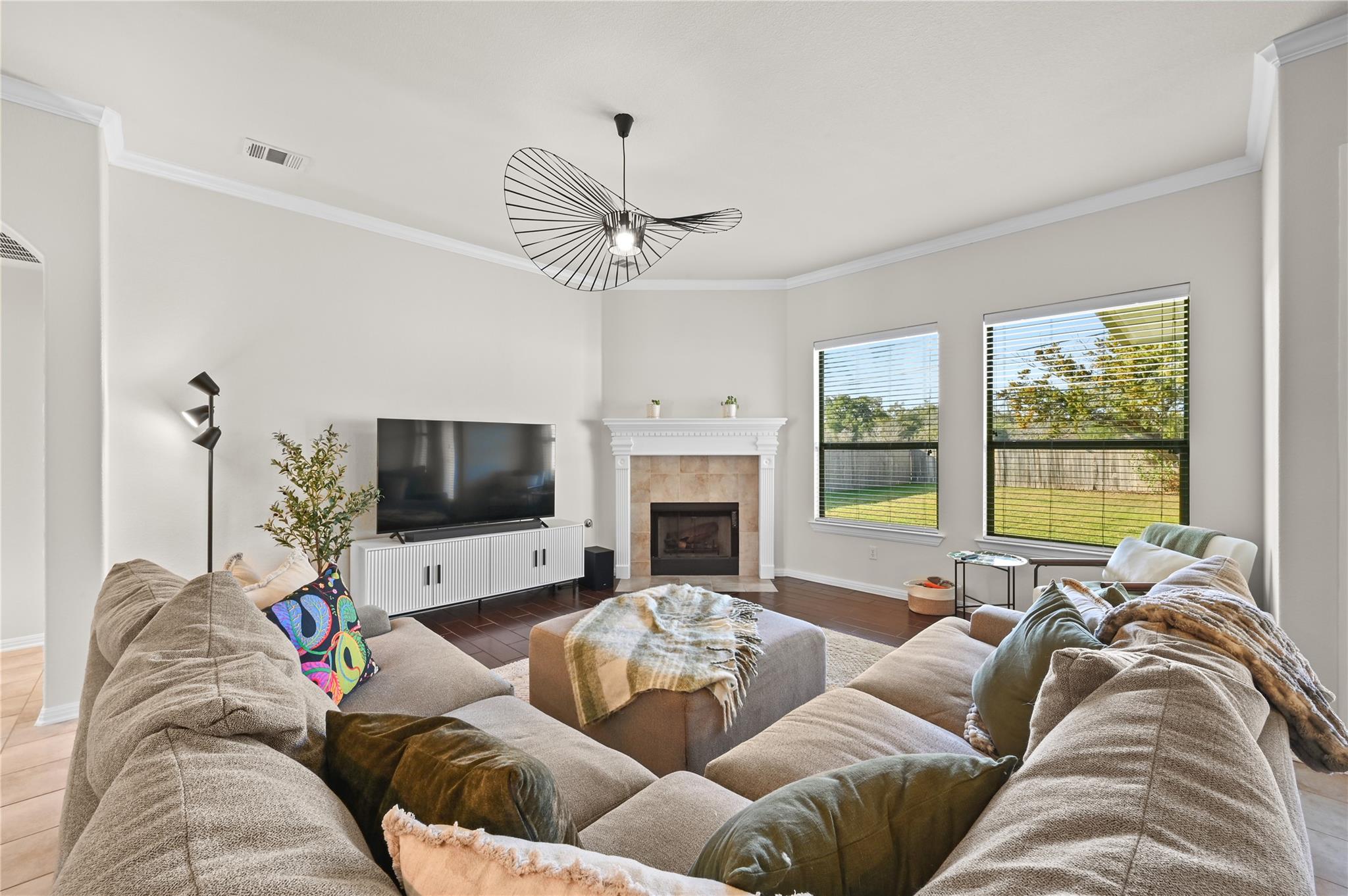 205 Cherry Laurel Dr, Cedar Park, TX 78613