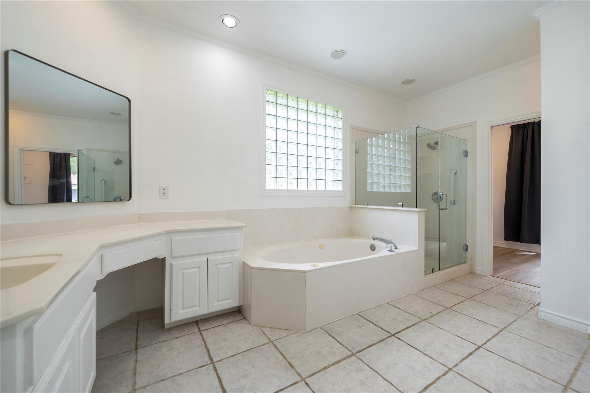 103 Birdie, Horseshoe Bay, TX 78657