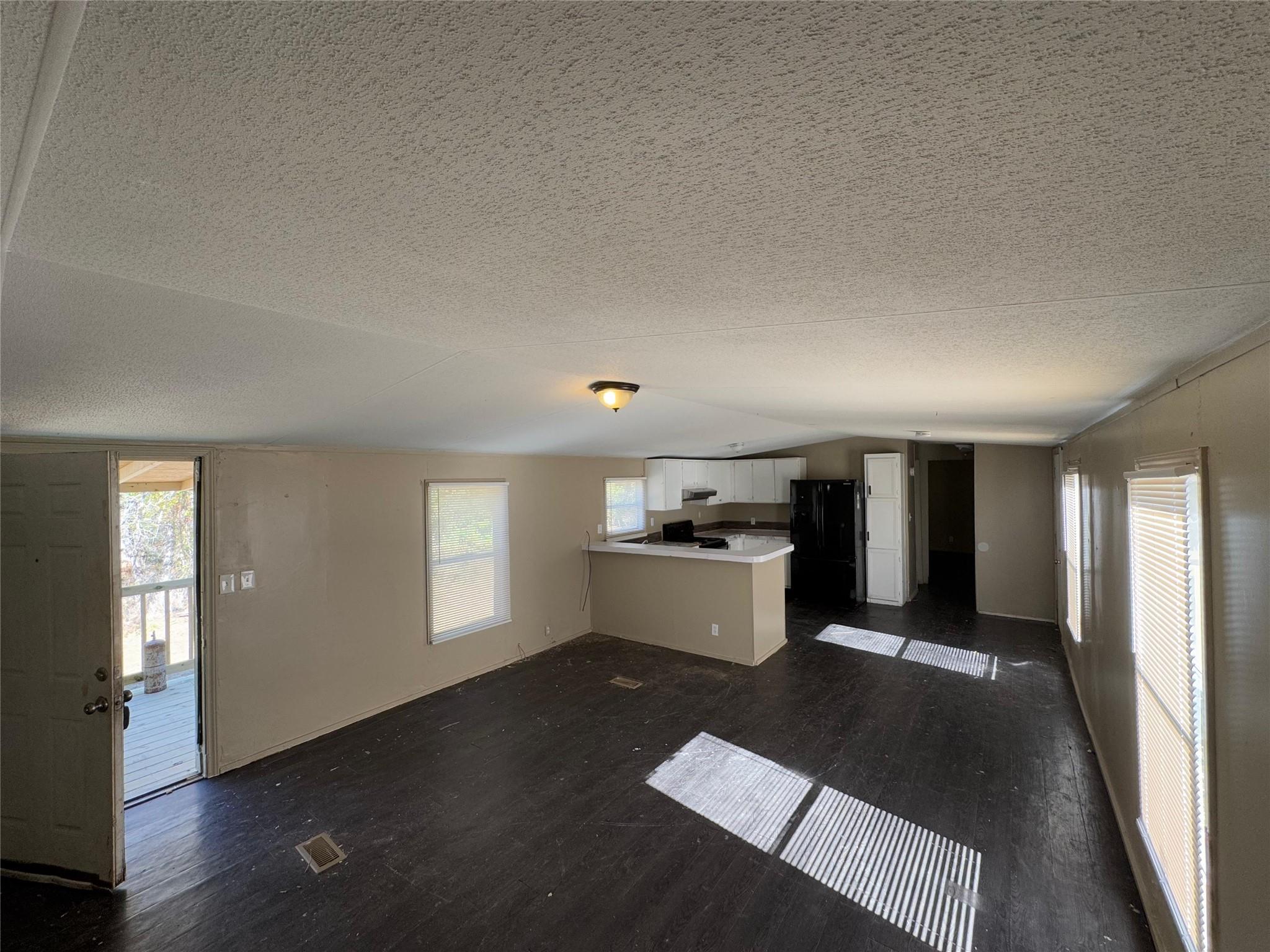 8315 Burleson Manor Rd # B, Manor, TX 78653