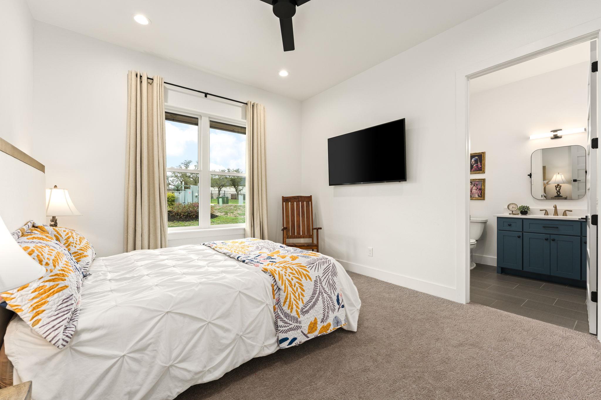 101 Stockman Dr, Dripping Springs, TX 78620