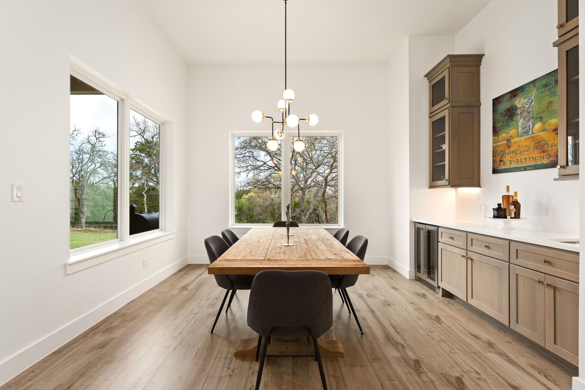 101 Stockman Dr, Dripping Springs, TX 78620