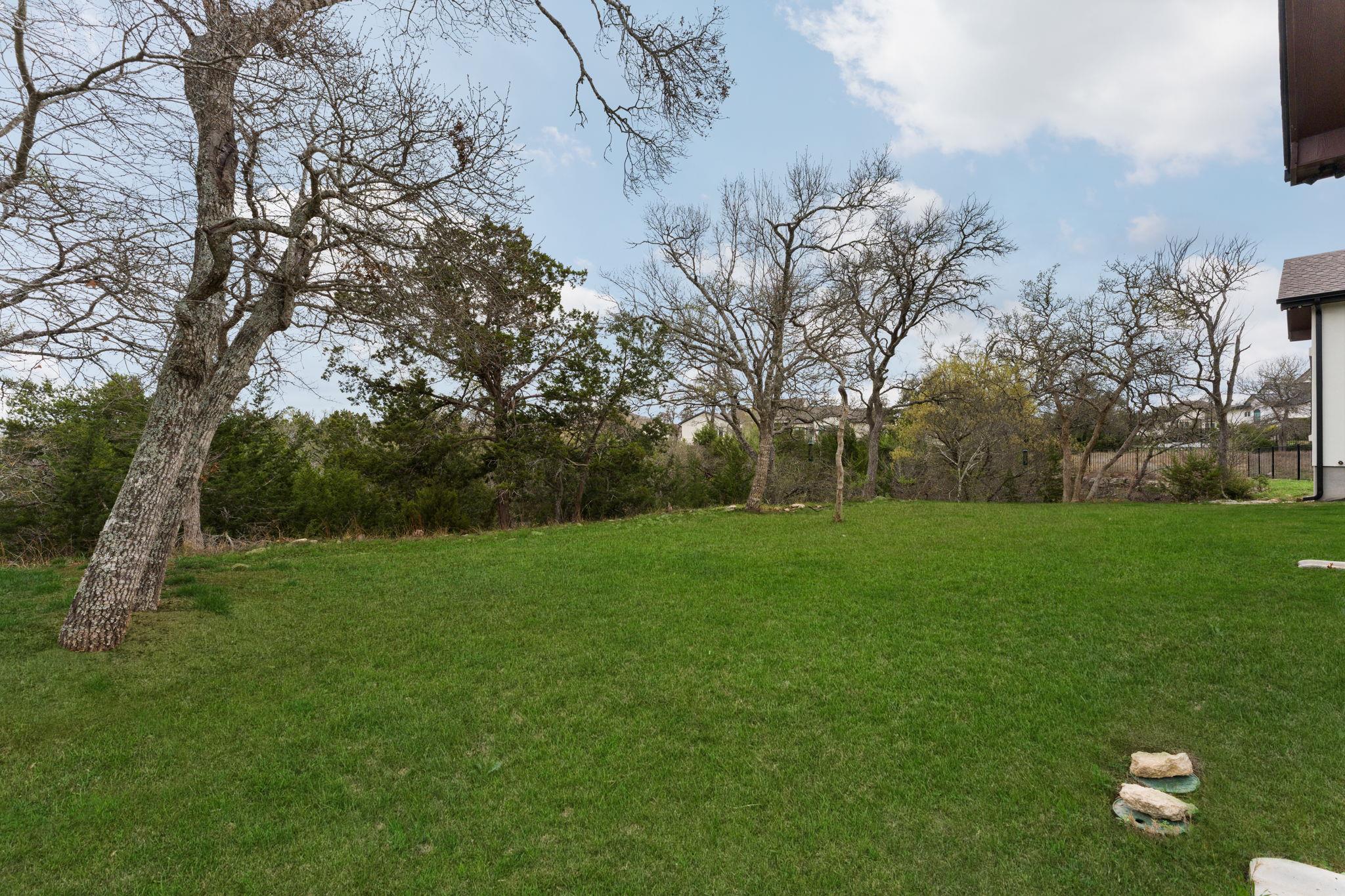 101 Stockman Dr, Dripping Springs, TX 78620