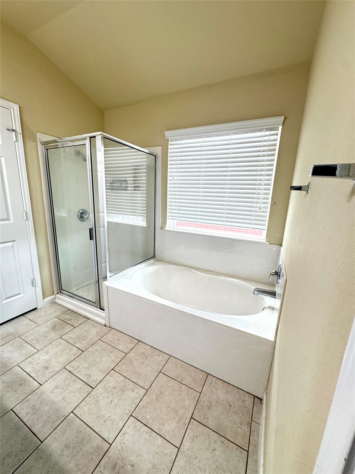 1610 Windridge Dr, Lockhart, TX 78644