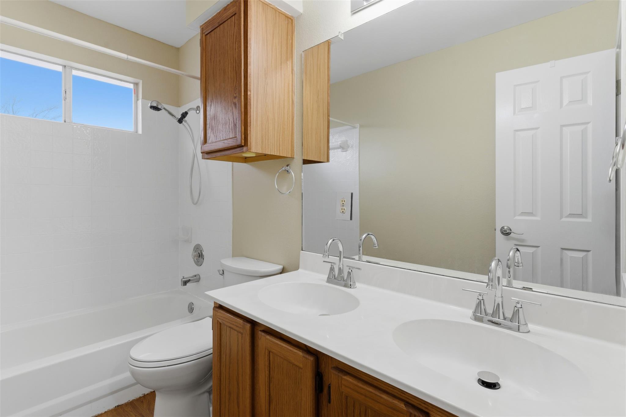 3900 Lemos Dr, Austin, TX 78728