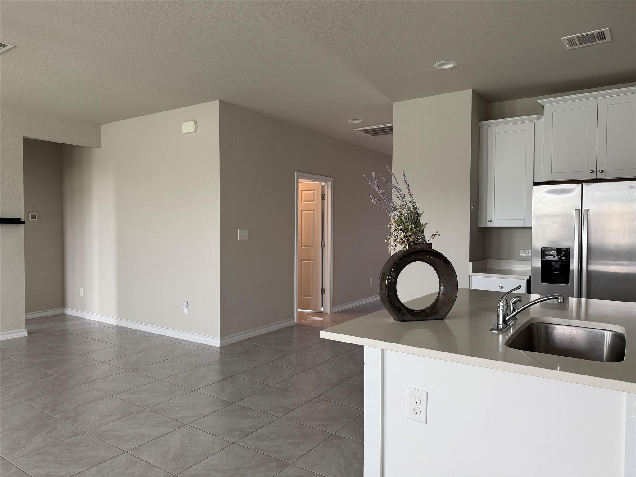 5989 Malta Cir, Round Rock, TX 78665