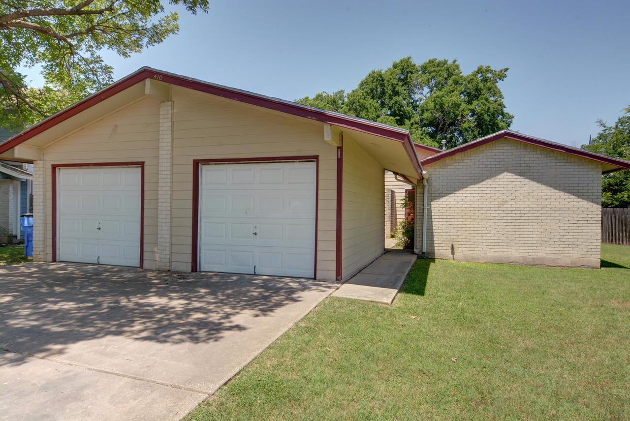 410 Vista West Ct # A, Bastrop, TX 78602