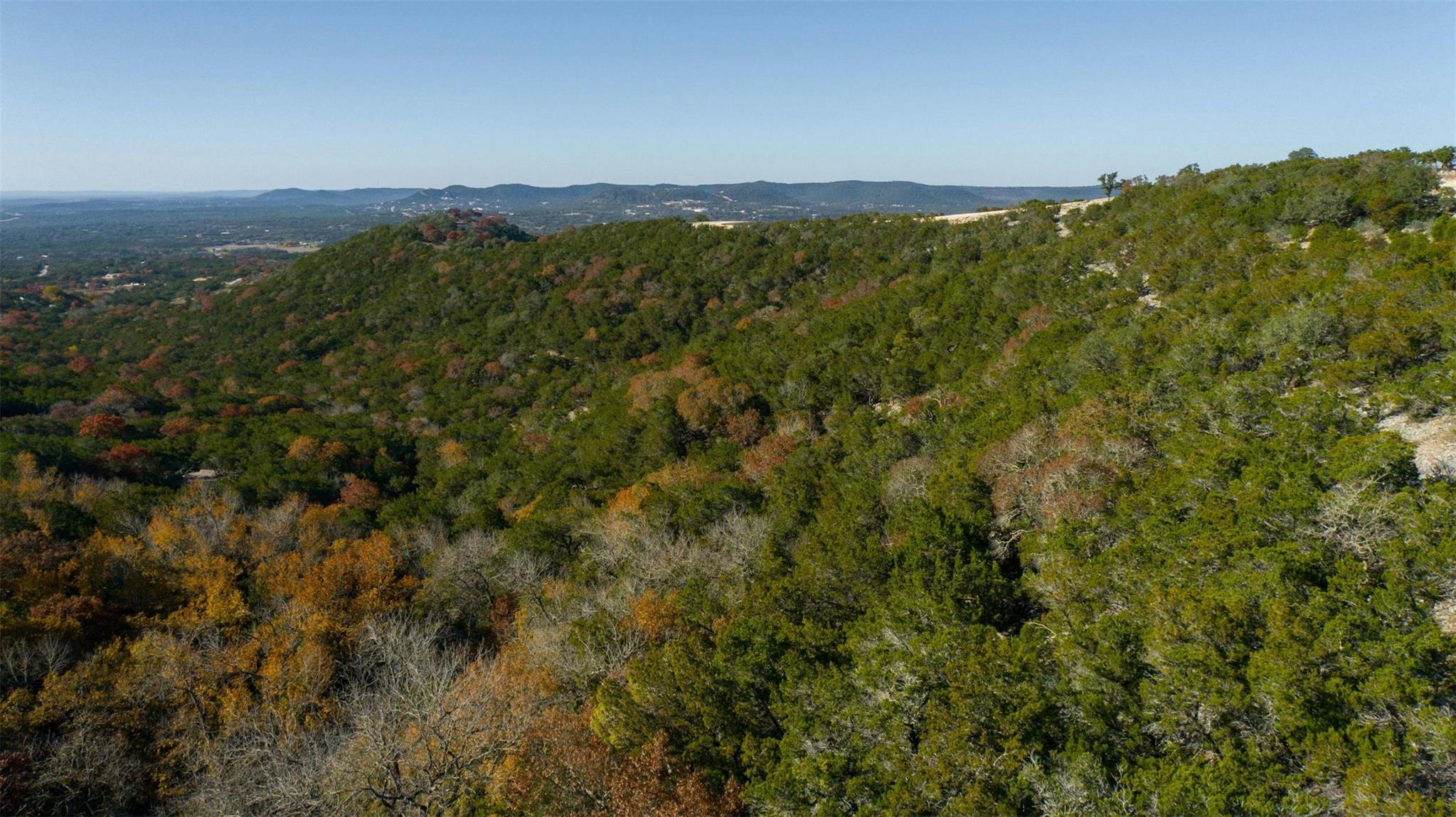 88 Oryx Trl, Pipe Creek, TX 78063