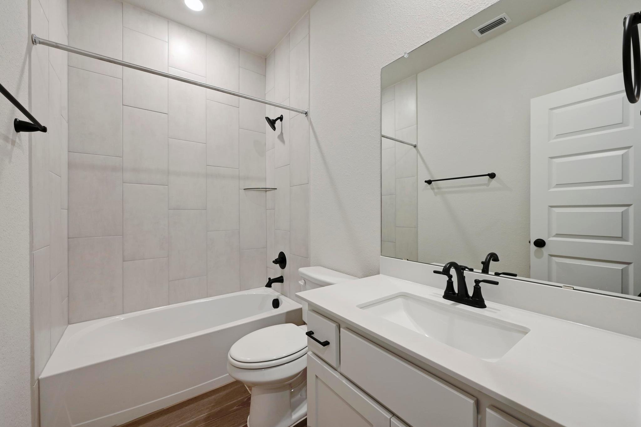 201 Arches Dr, Kyle, TX 78640