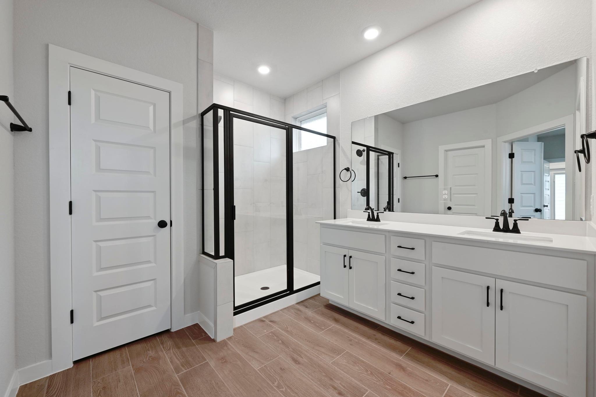 201 Arches Dr, Kyle, TX 78640