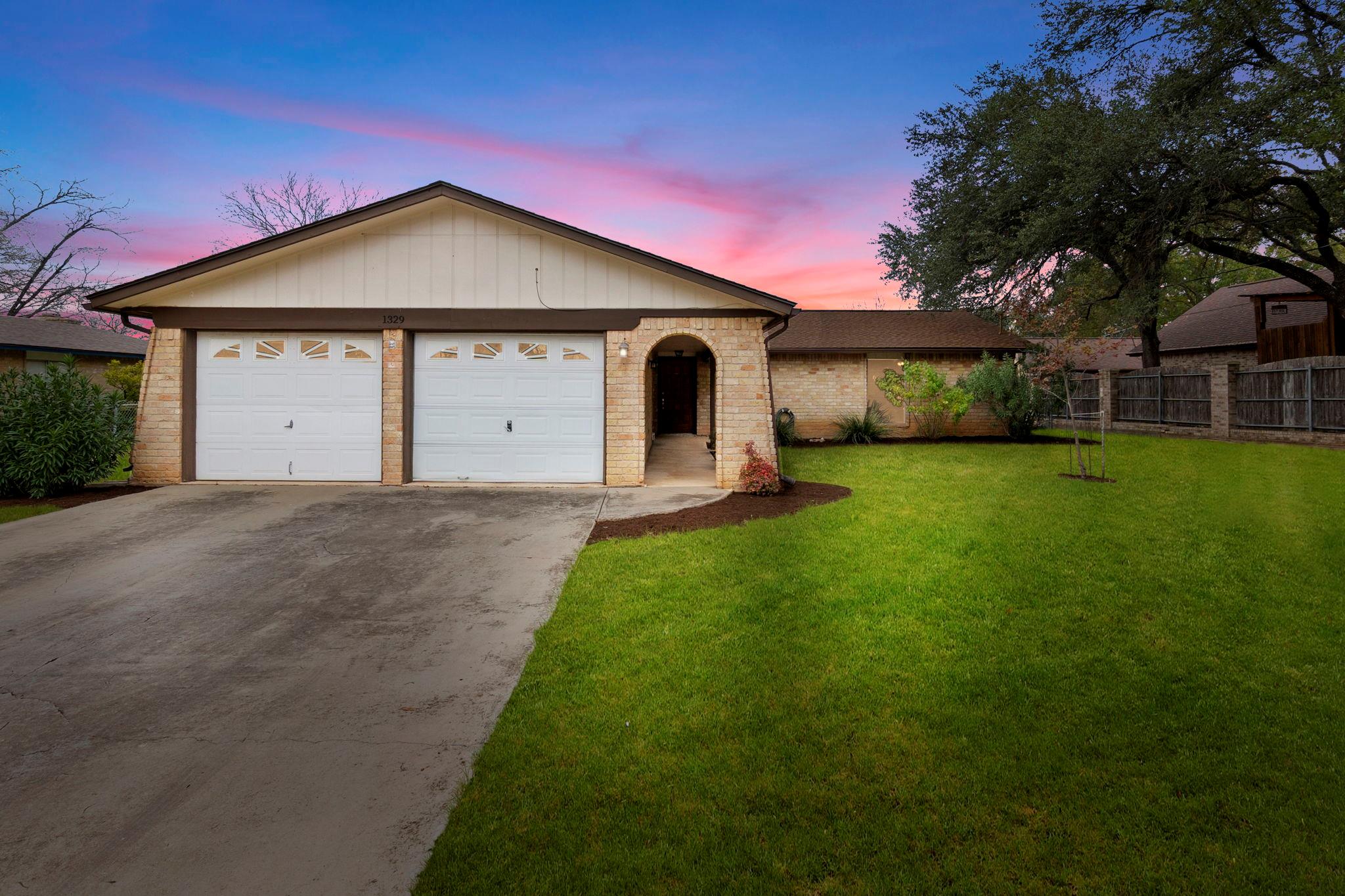 1329 Poppy Ln, New Braunfels, TX 78130
