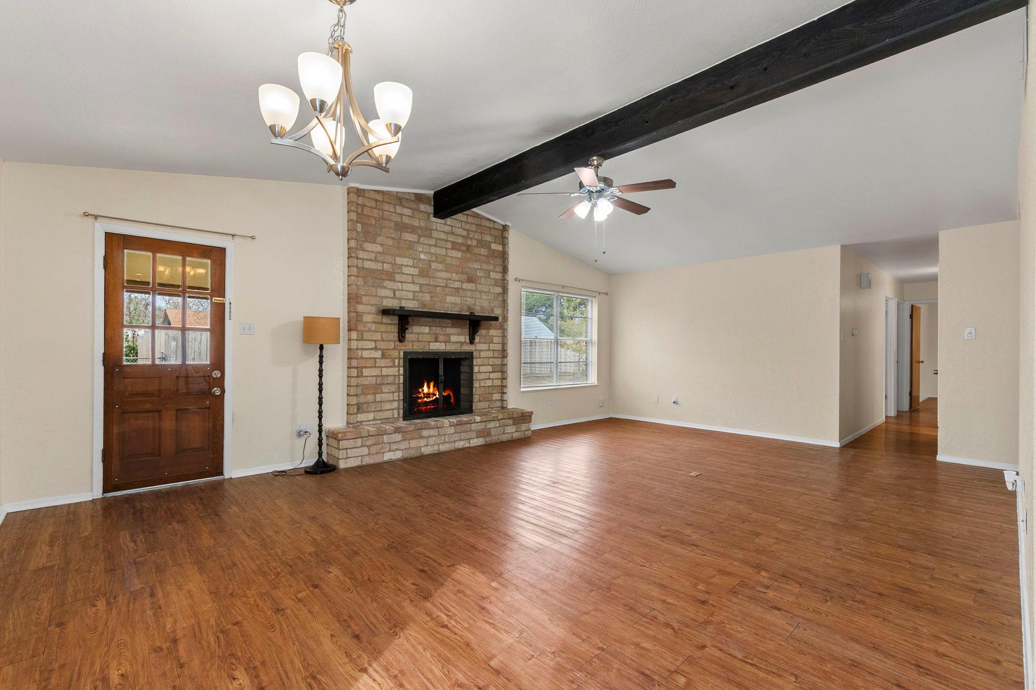 1329 Poppy Ln, New Braunfels, TX 78130