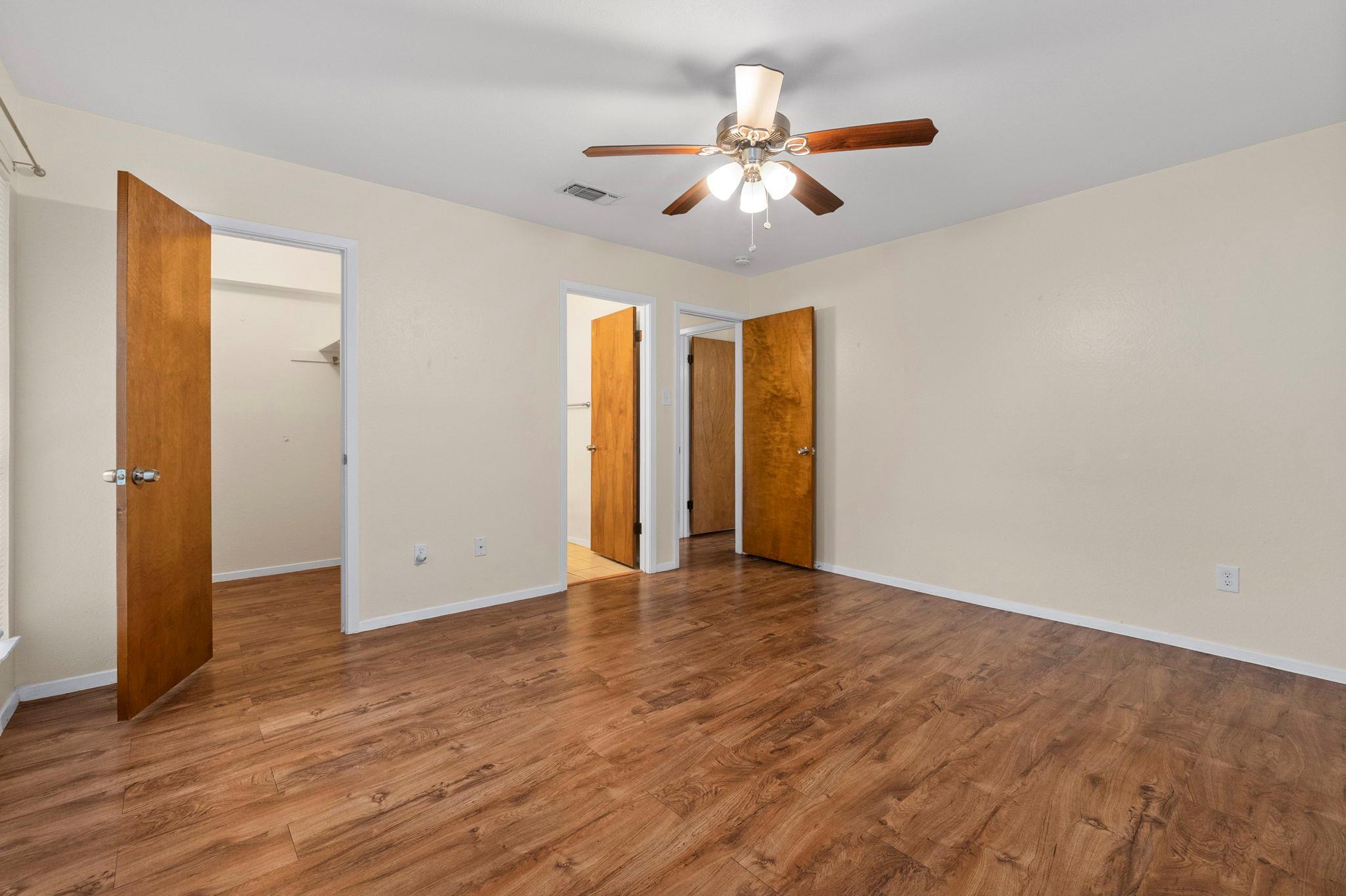 1329 Poppy Ln, New Braunfels, TX 78130