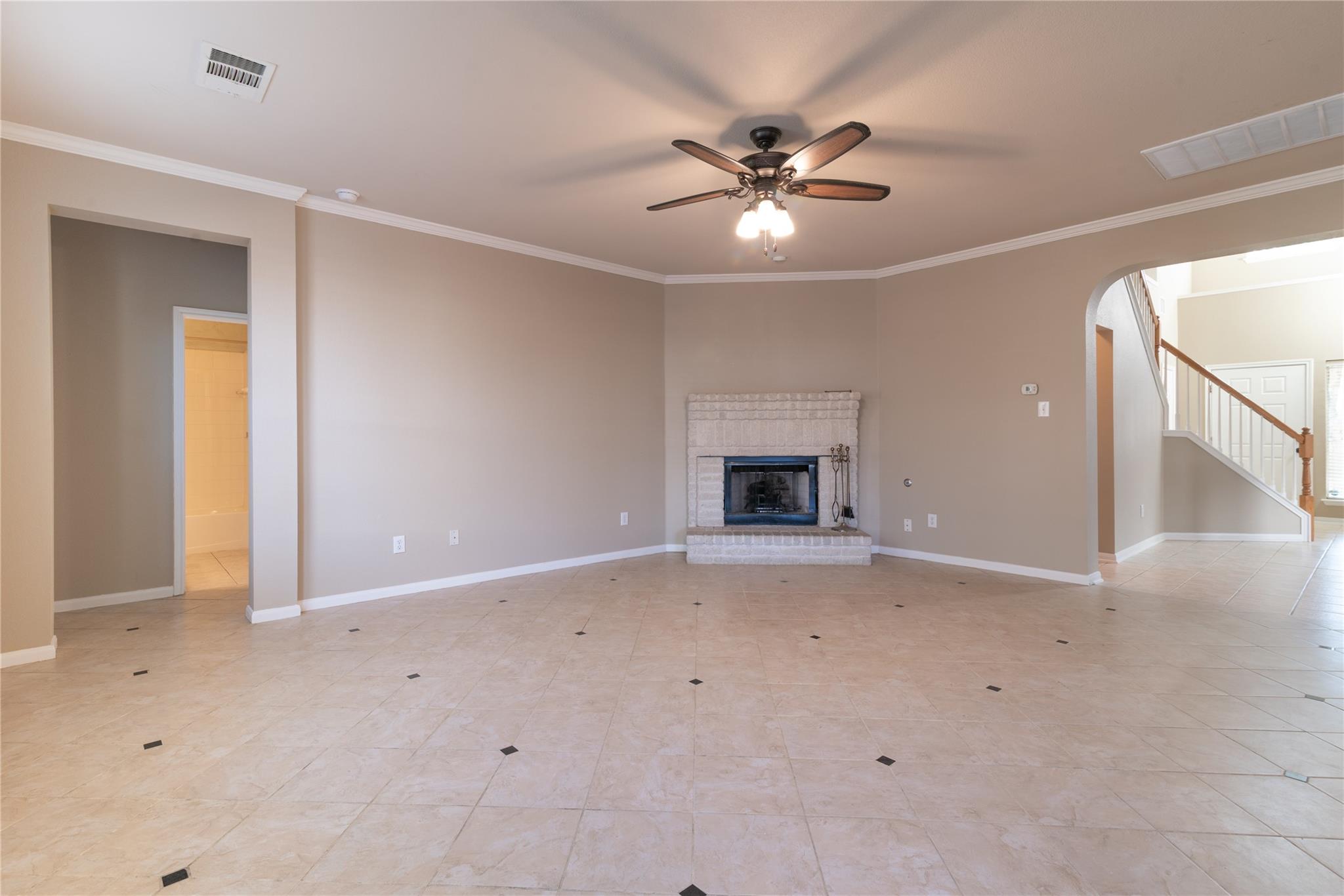 2504 Granite Creek Dr, Leander, TX 78641