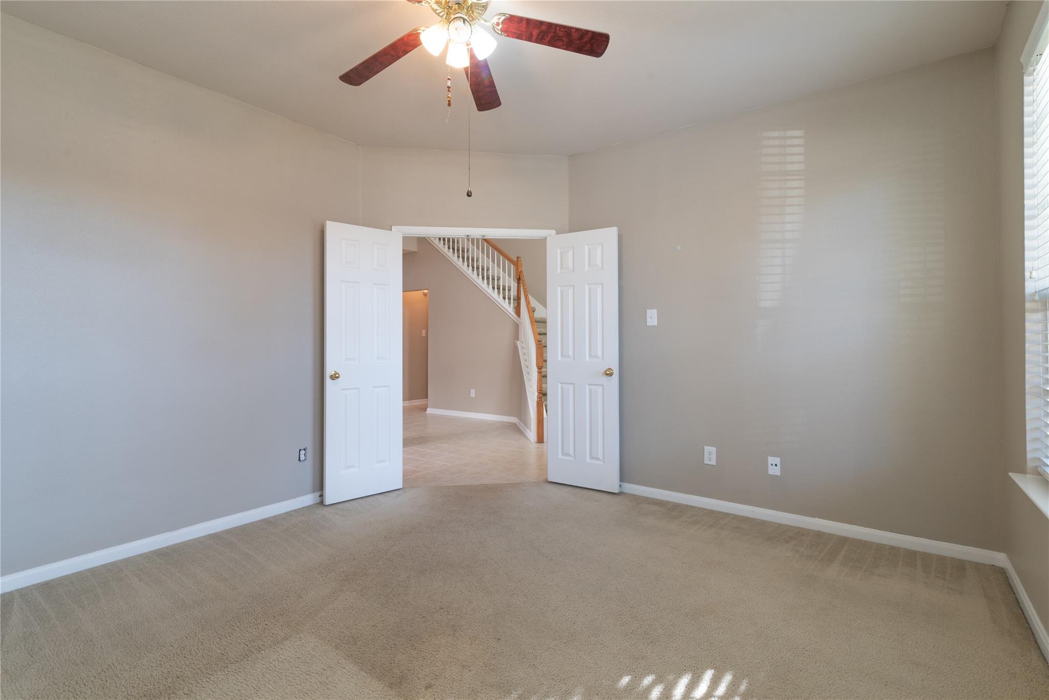 2504 Granite Creek Dr, Leander, TX 78641