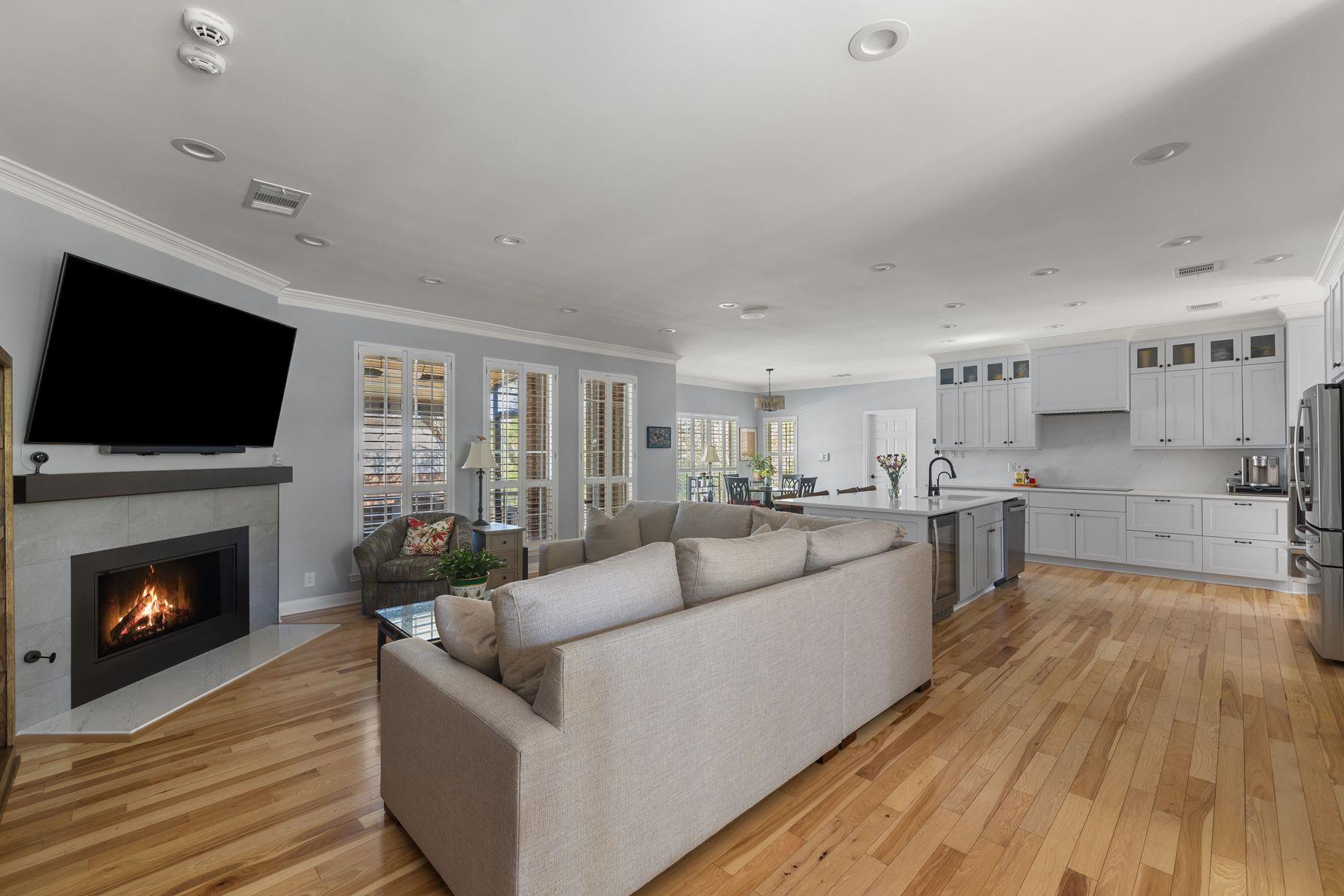 6026 Tributary Ridge Dr, Austin, TX 78759