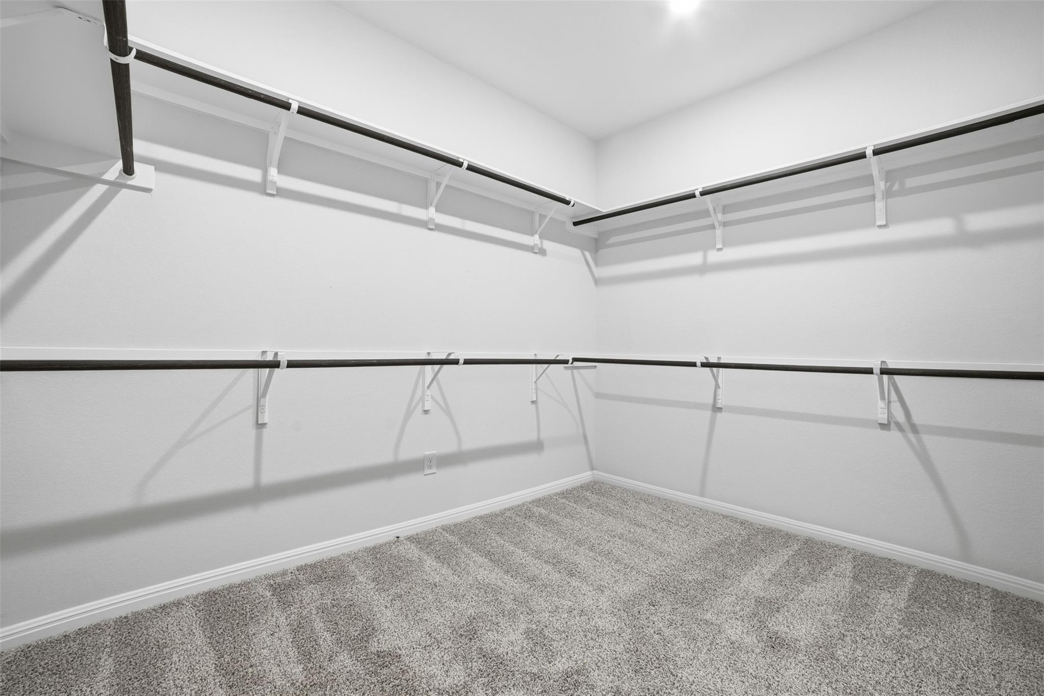 106 Osier Pass, Hutto, TX 78634