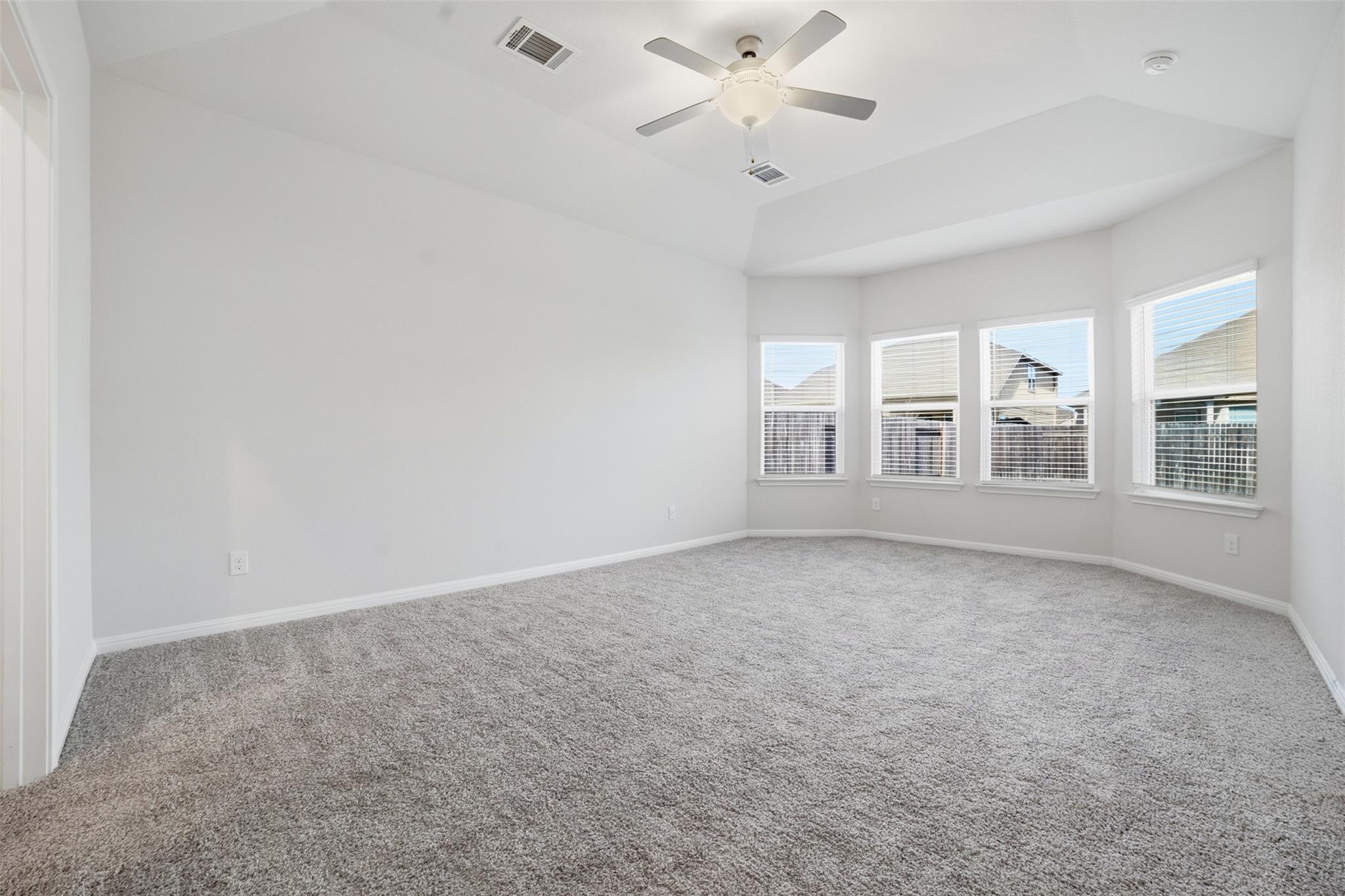 106 Osier Pass, Hutto, TX 78634