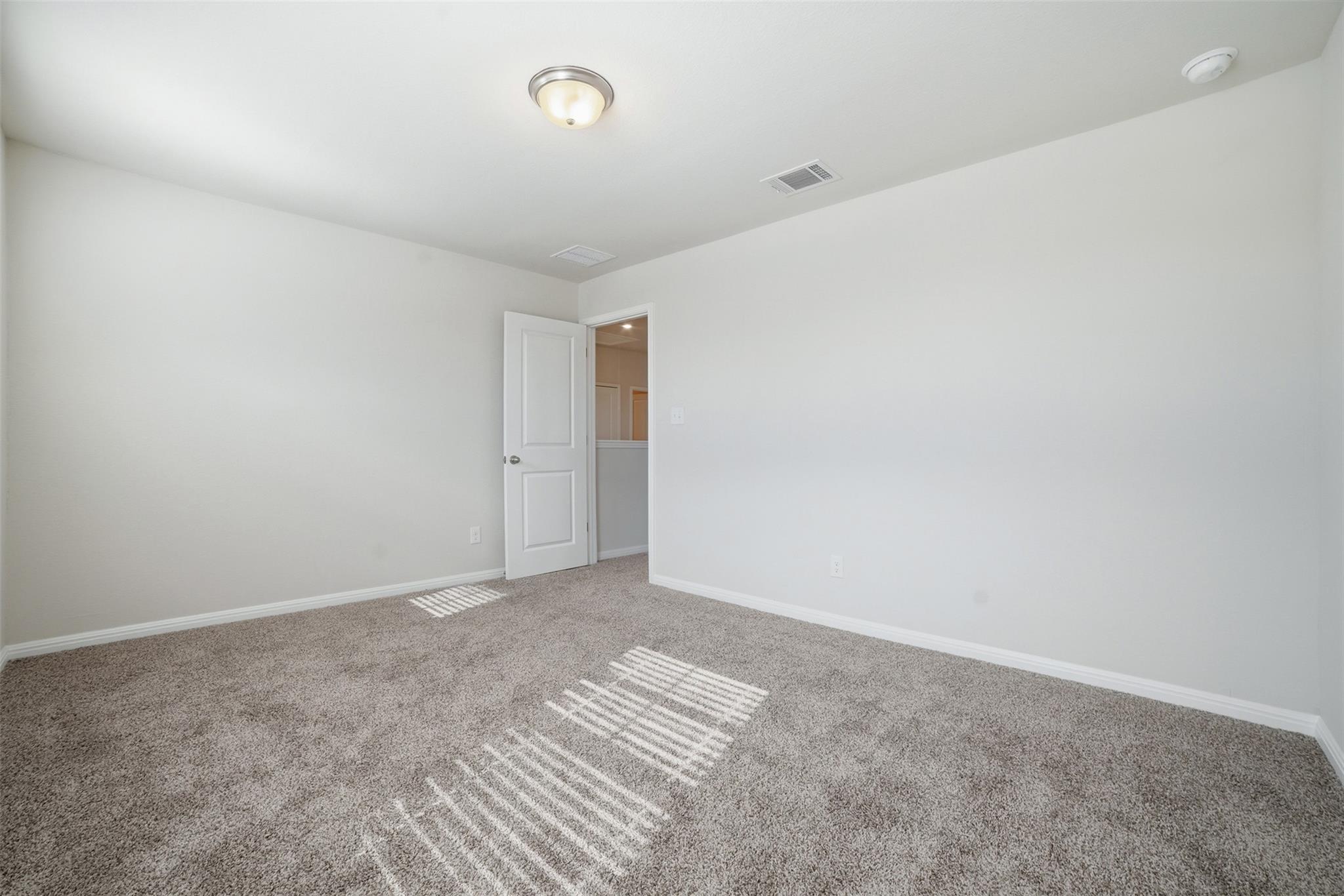 106 Osier Pass, Hutto, TX 78634