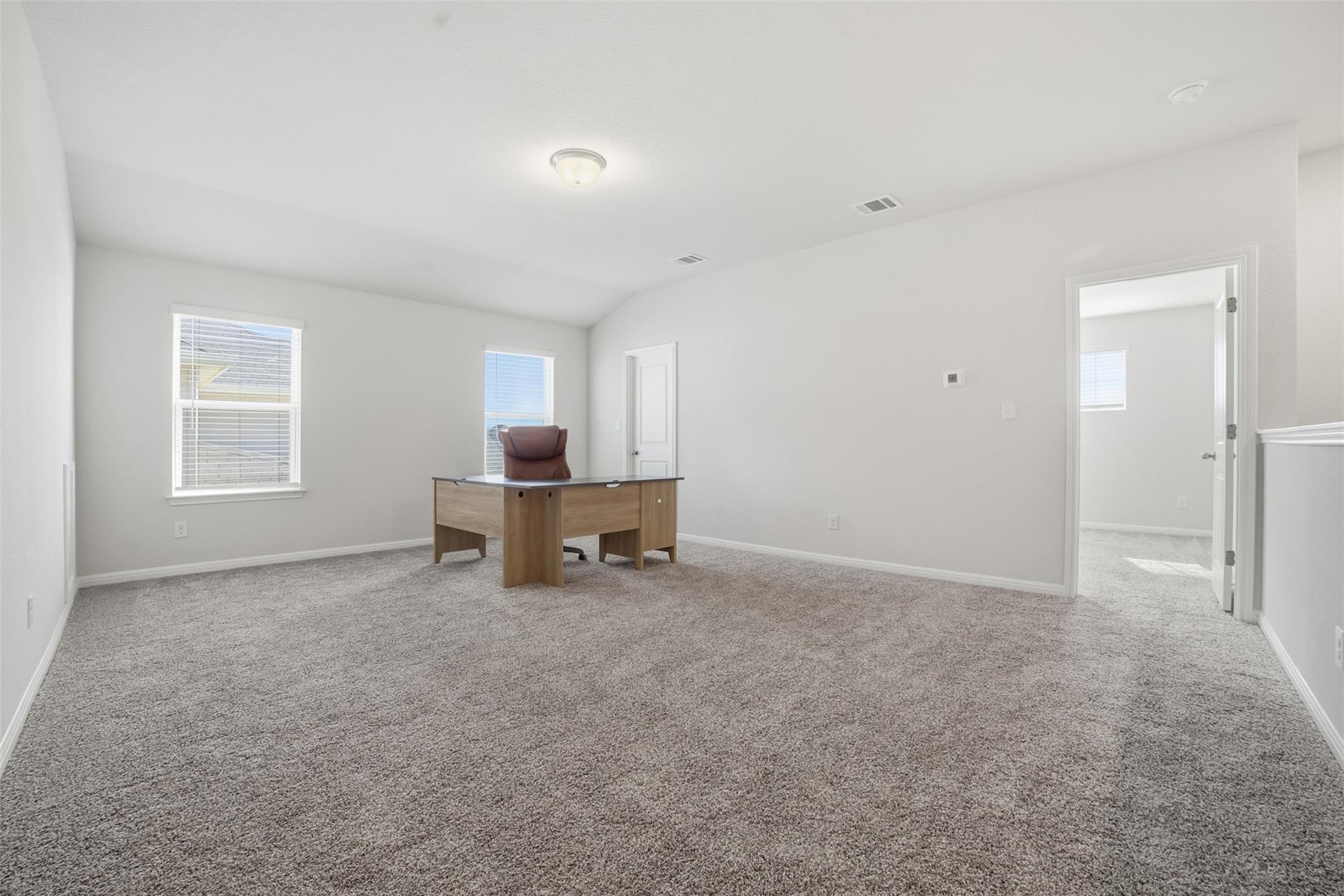 106 Osier Pass, Hutto, TX 78634