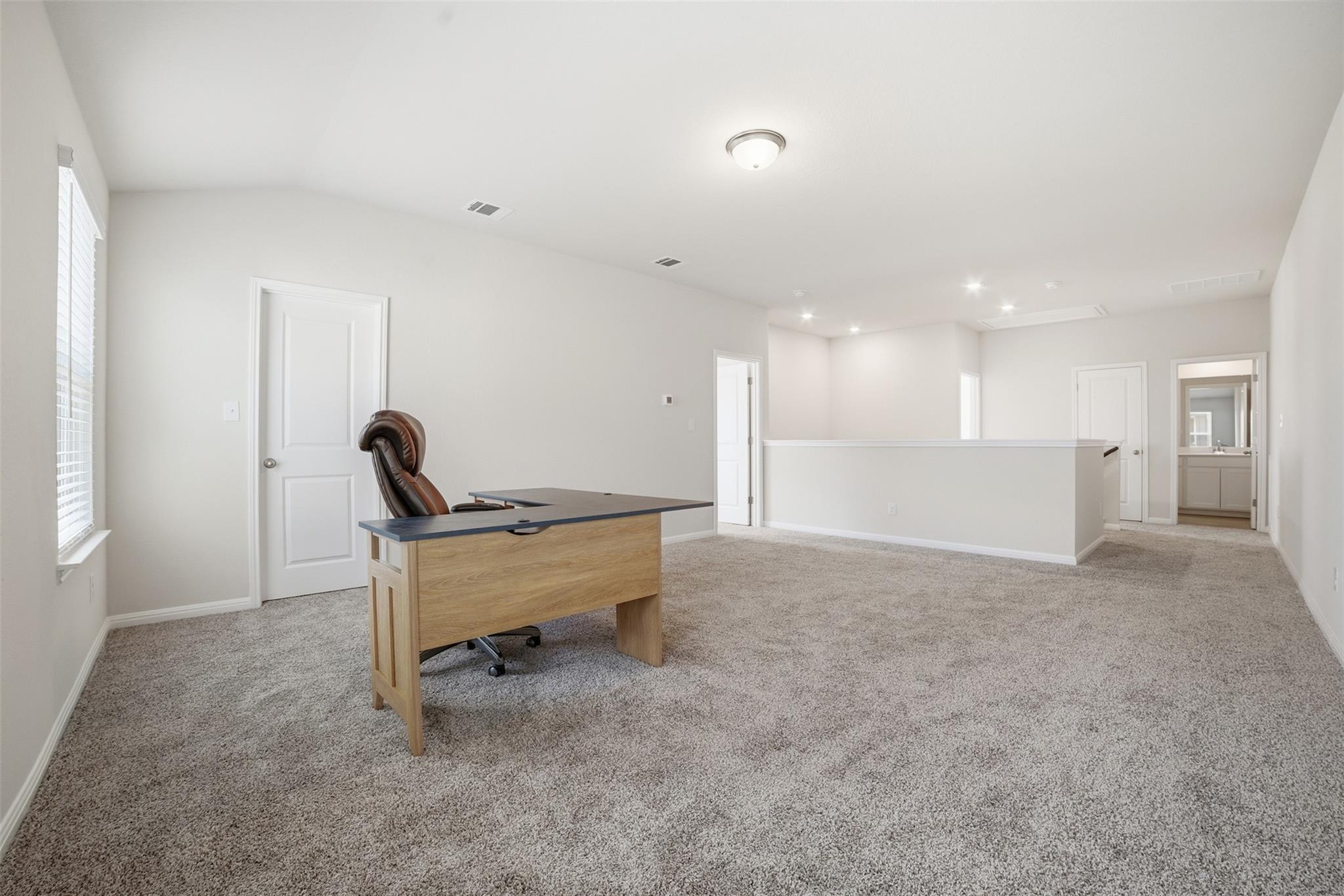 106 Osier Pass, Hutto, TX 78634