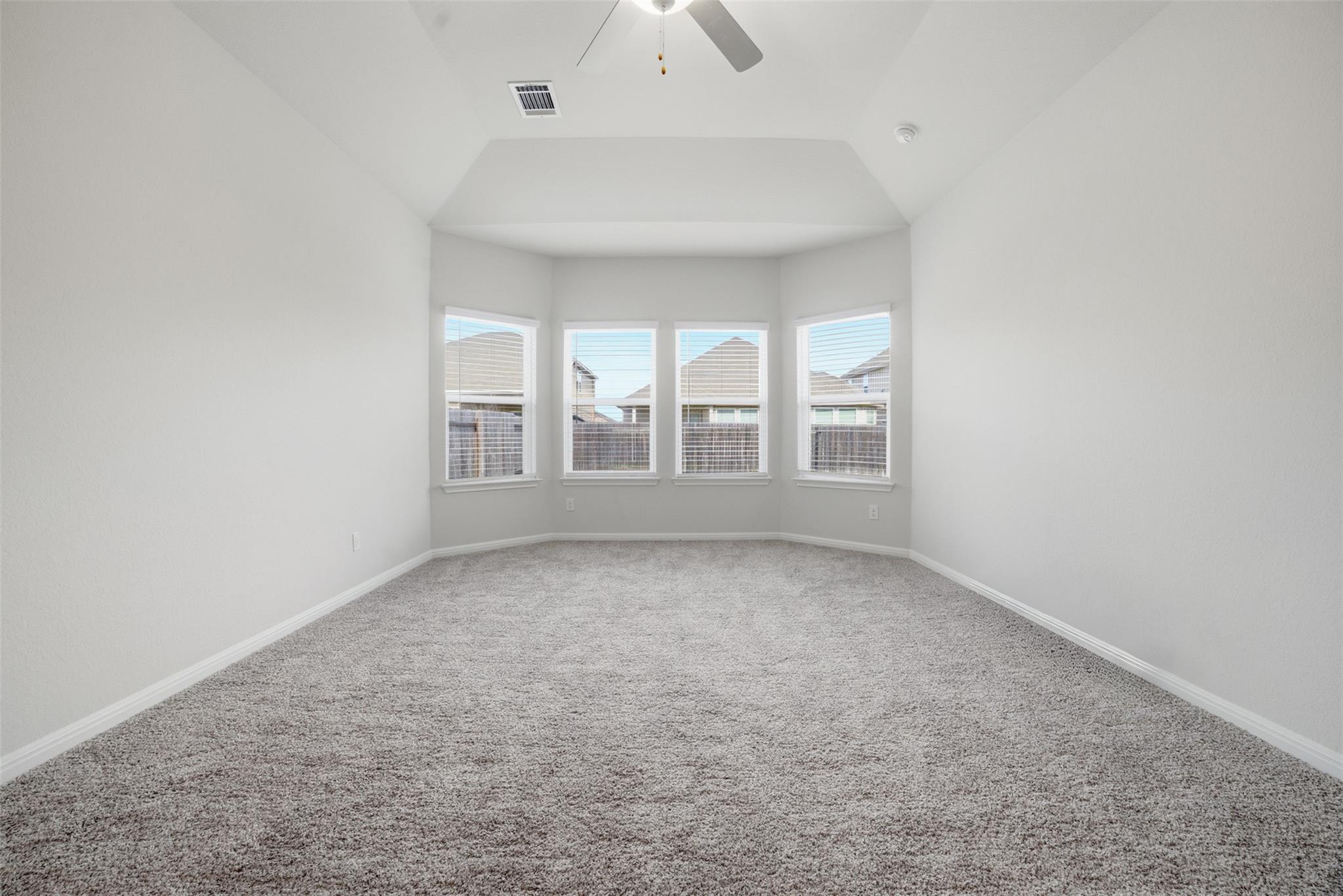 106 Osier Pass, Hutto, TX 78634