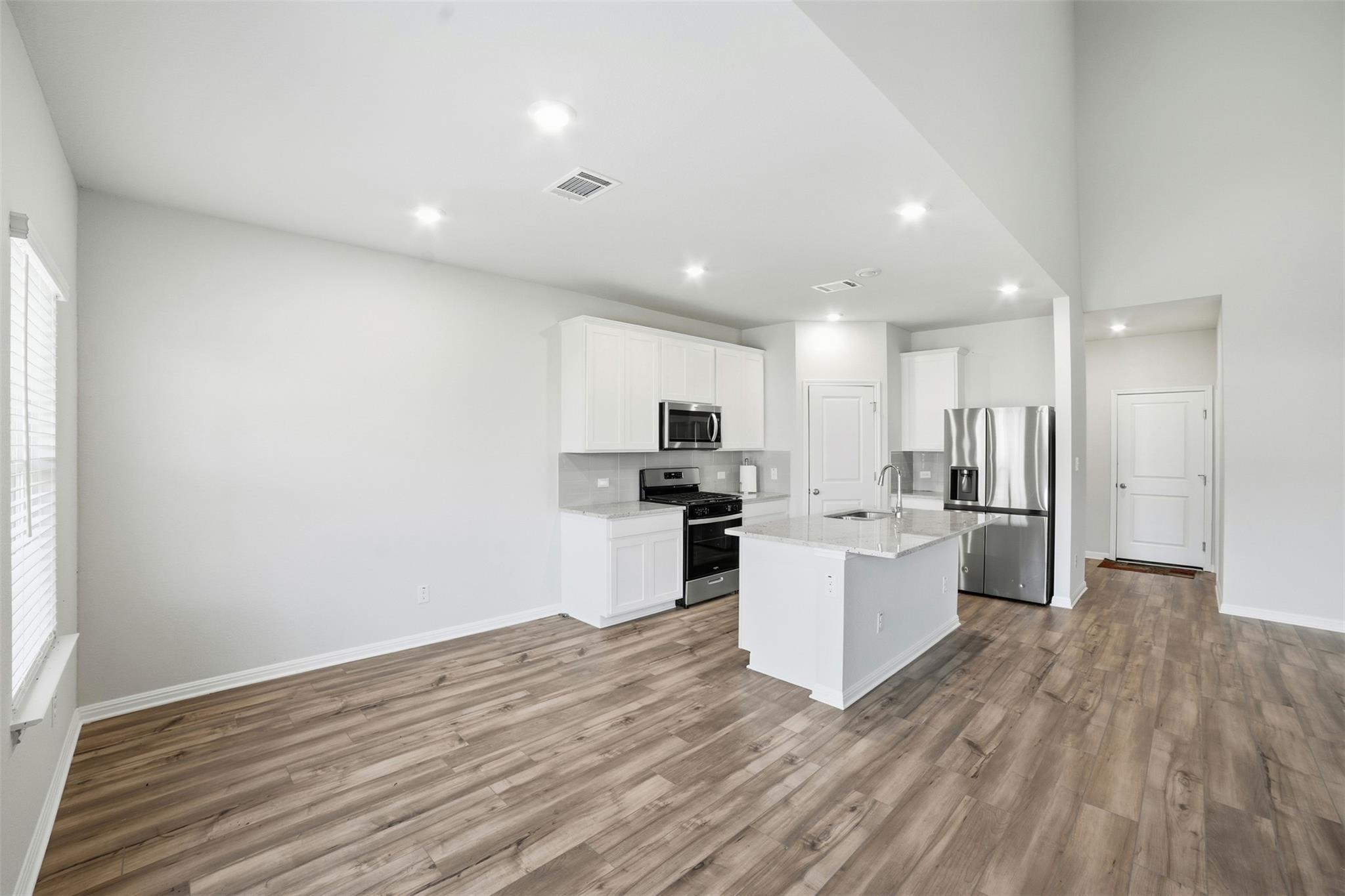 106 Osier Pass, Hutto, TX 78634