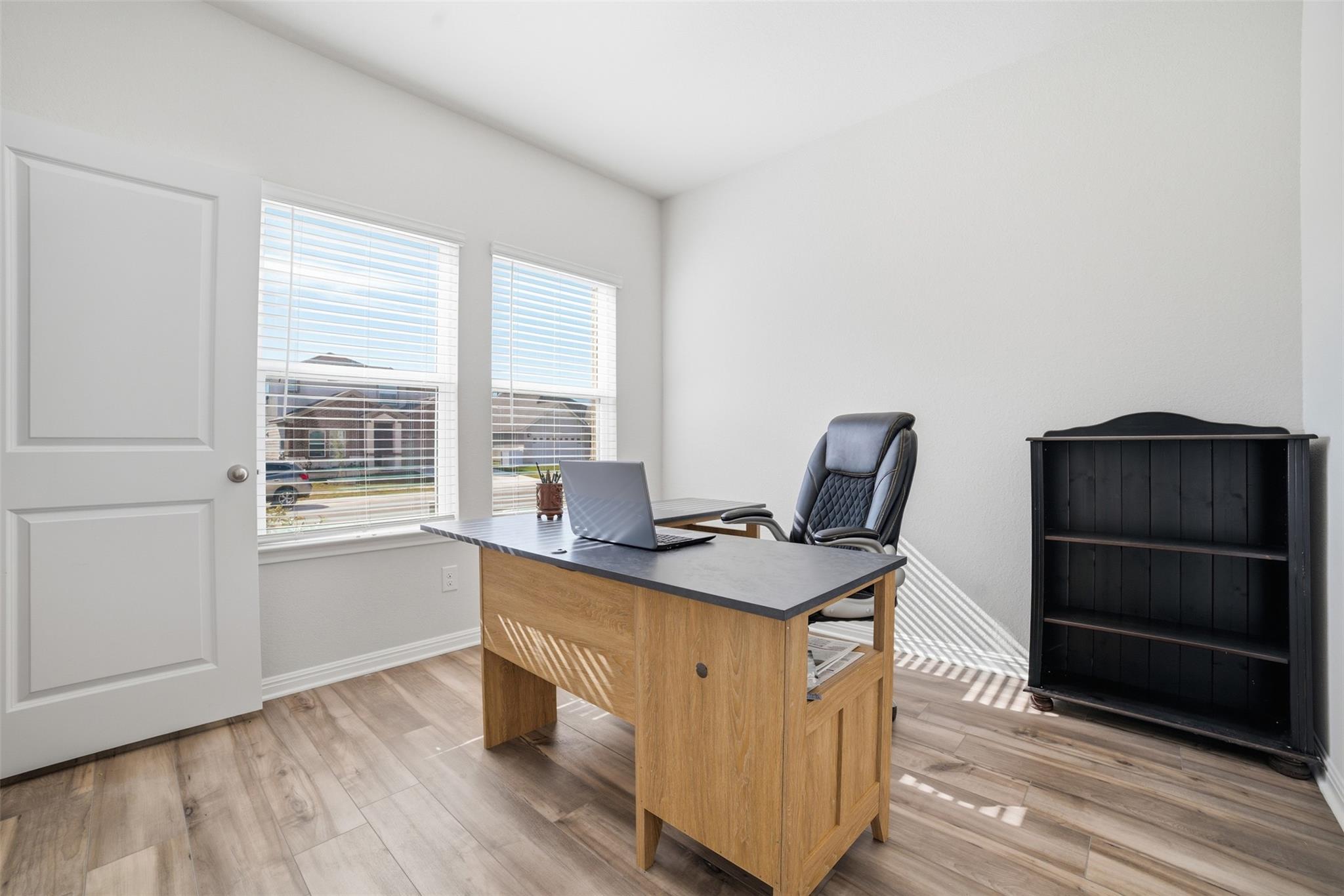 106 Osier Pass, Hutto, TX 78634