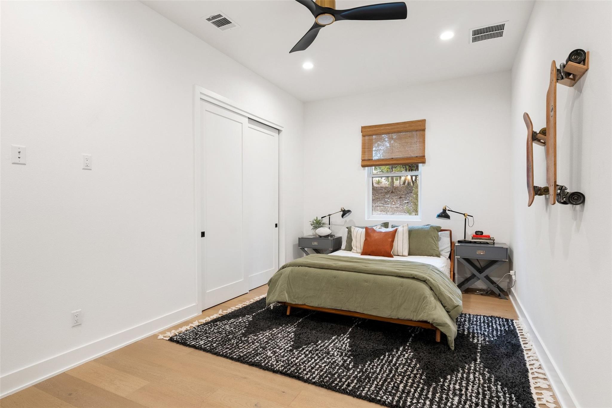 164 Arabian Ln, Driftwood, TX 78619