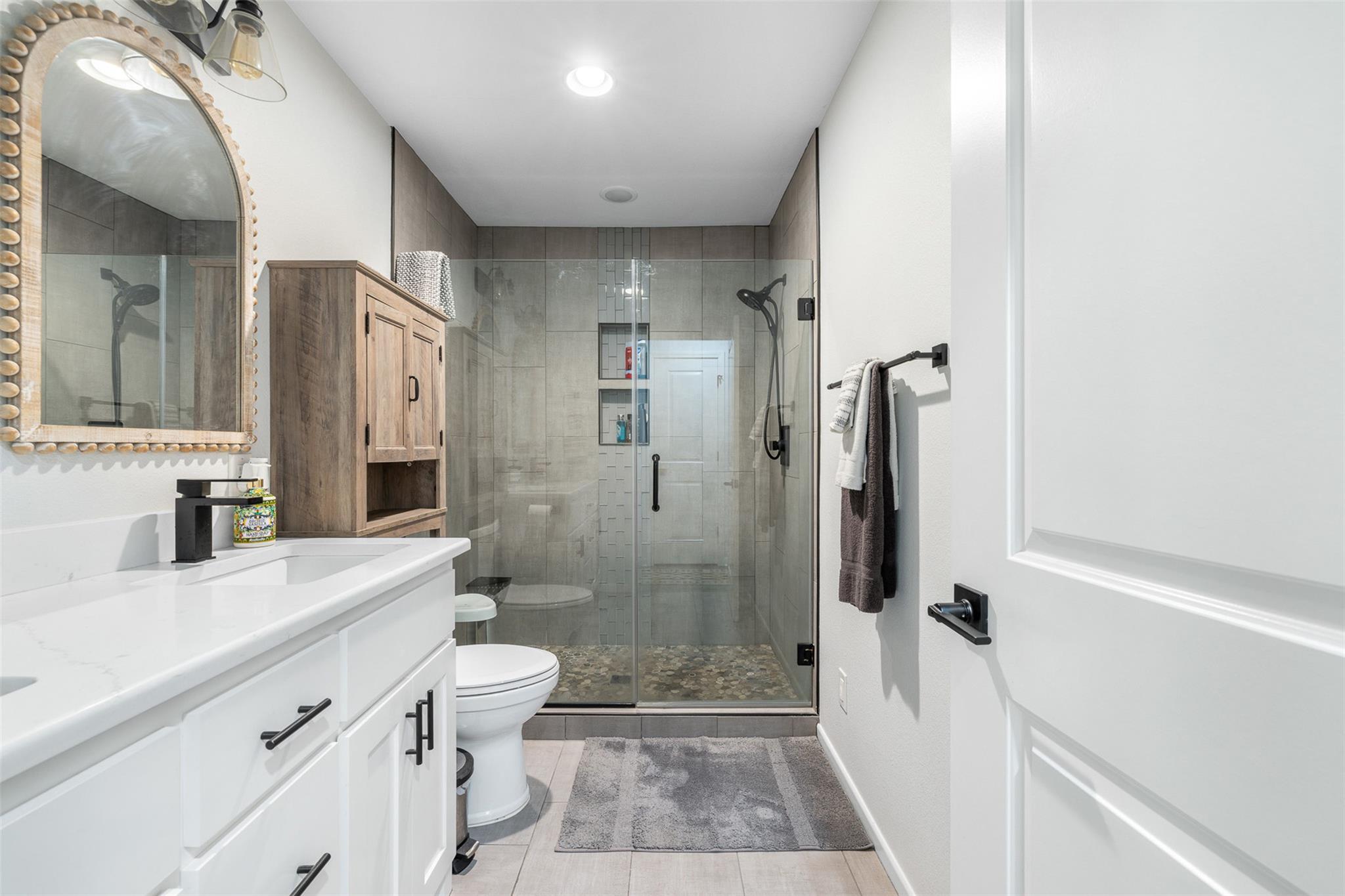 413 County Road 410, Buckholts, TX 76518