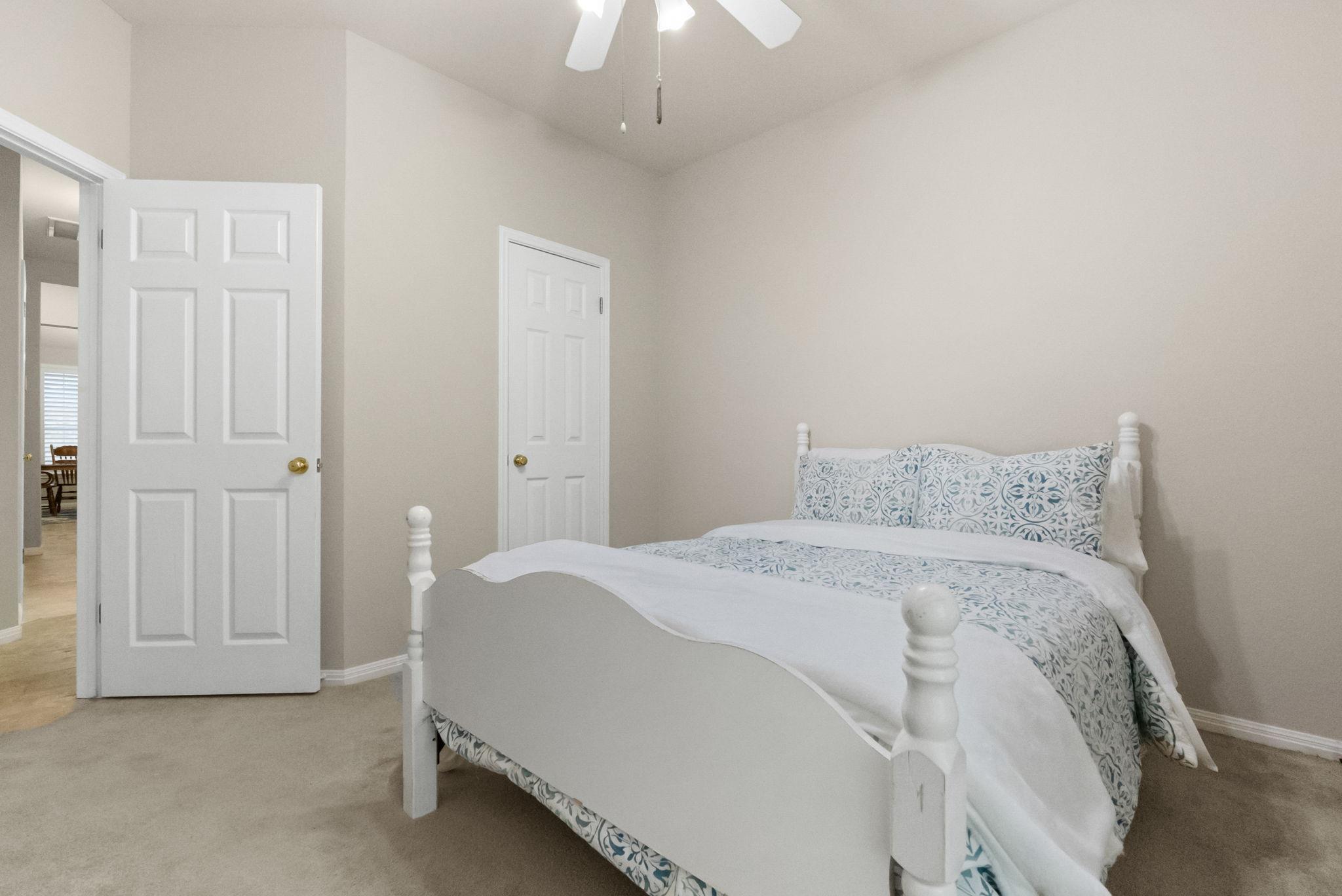 2501 Amen Corner Rd, Pflugerville, TX 78660