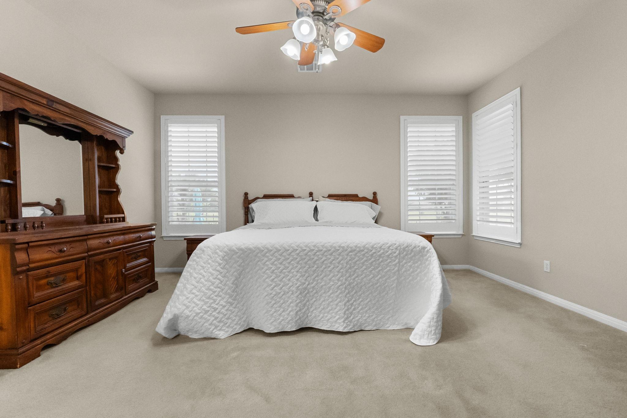 2501 Amen Corner Rd, Pflugerville, TX 78660